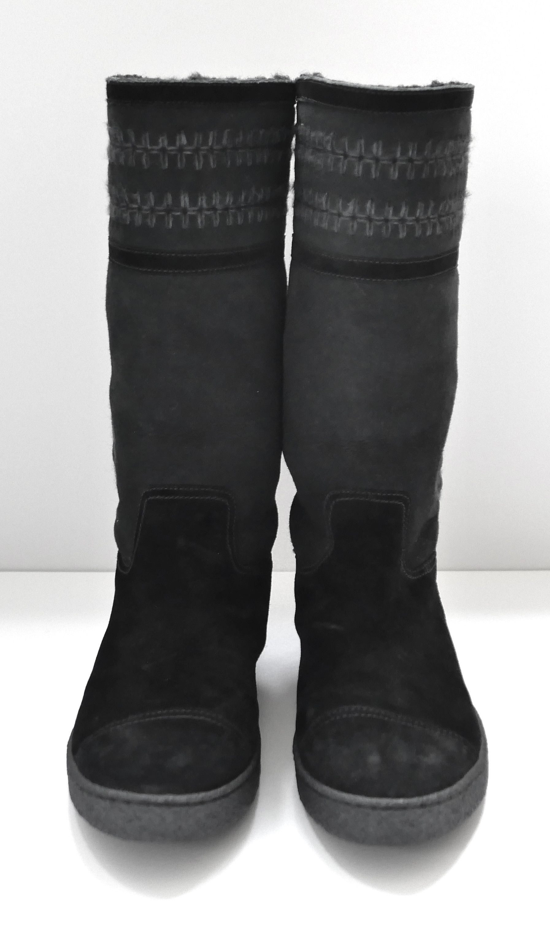 Chanel Chanel CC Logo Shearling Lined Mukluk Boots Size US 7.5 / IT 37.5 - 2 Thumbnail