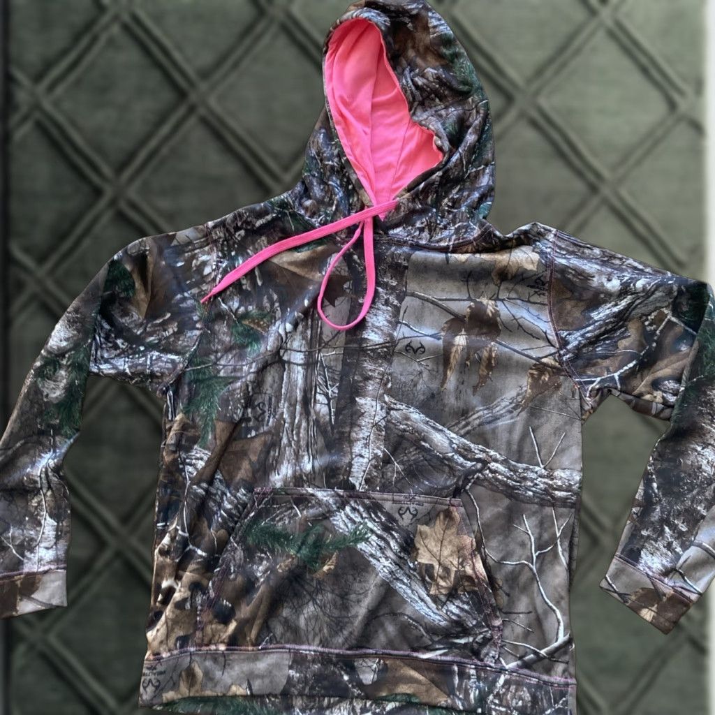 Realtree VINTAGE RealTree Camouflage Ladies Long Sleeve Pullover Hoodie Hunting Medium 100% poly Size M / US 6-8 / IT 42-44 - 1 Thumbnail