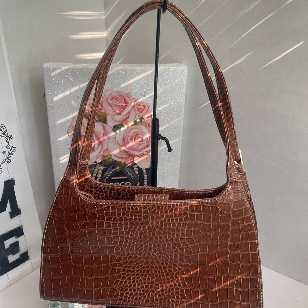Liz Claiborne Liz Claiborne Brown Alligator design purse Size ONE SIZE - 2 Thumbnail