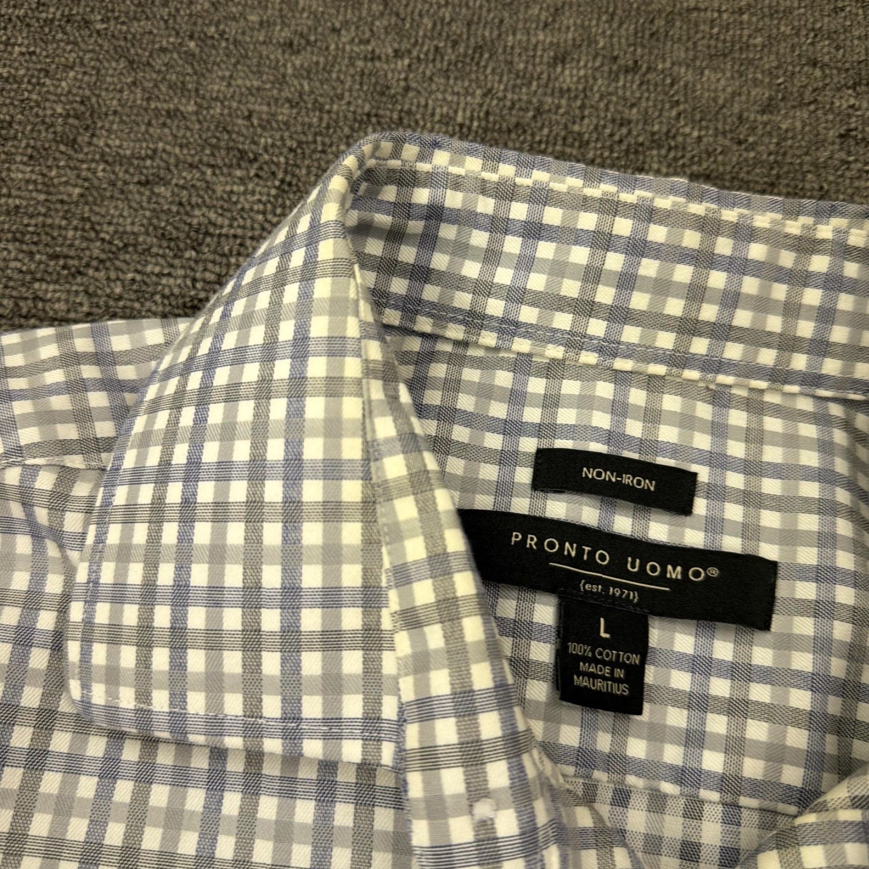 Pronto Uomo Pronto Uomo Shirt Mens L Blue Gingham Non Iron Button Front Long Sleeve Dress Shirt Size US L / EU 52-54 / 3 - 5 Thumbnail