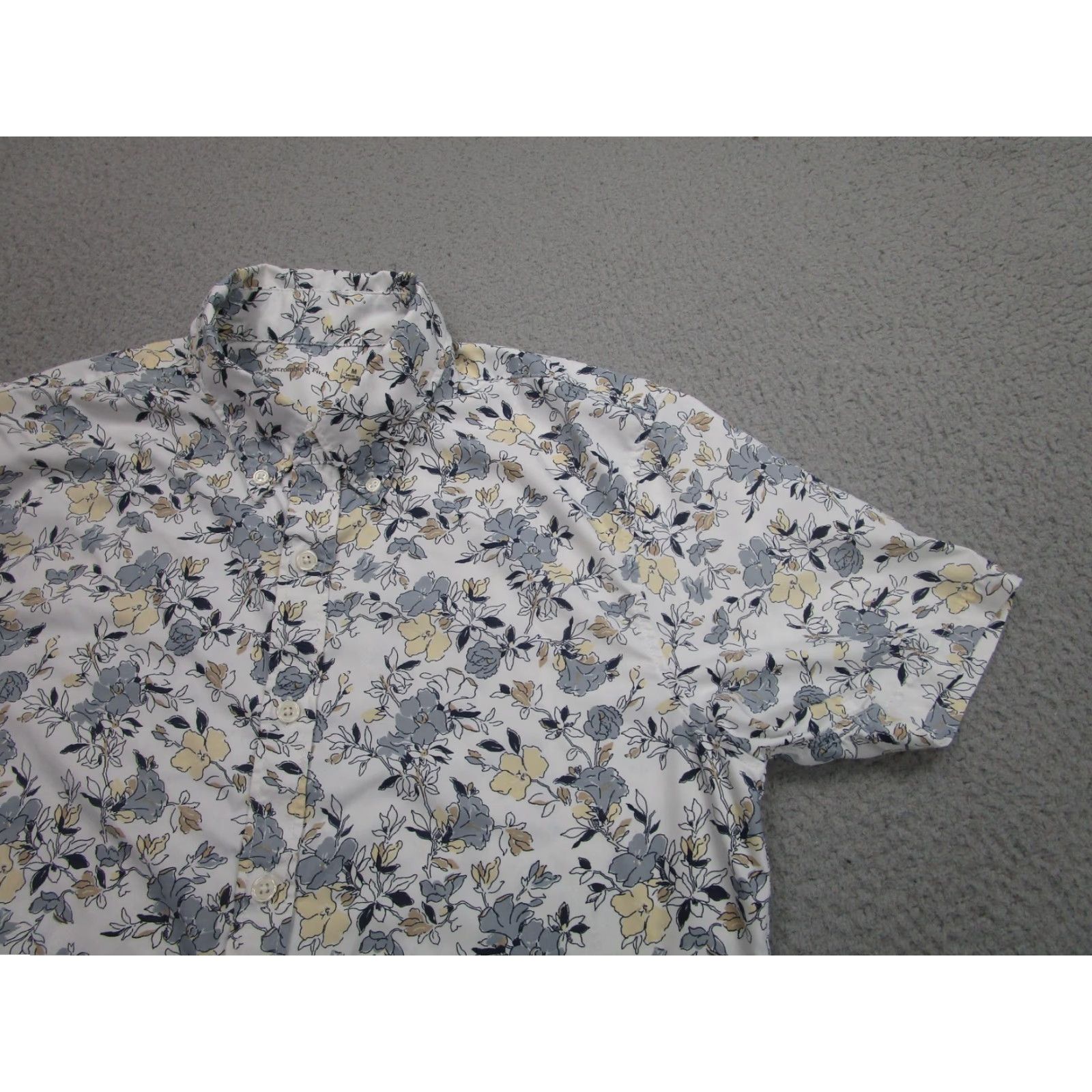 Abercrombie & Fitch Abercrombie & Fitch Shirt Mens Medium Floral Short Sleeve Button Front Stretch Size US M / EU 48-50 / 2 - 2 Thumbnail