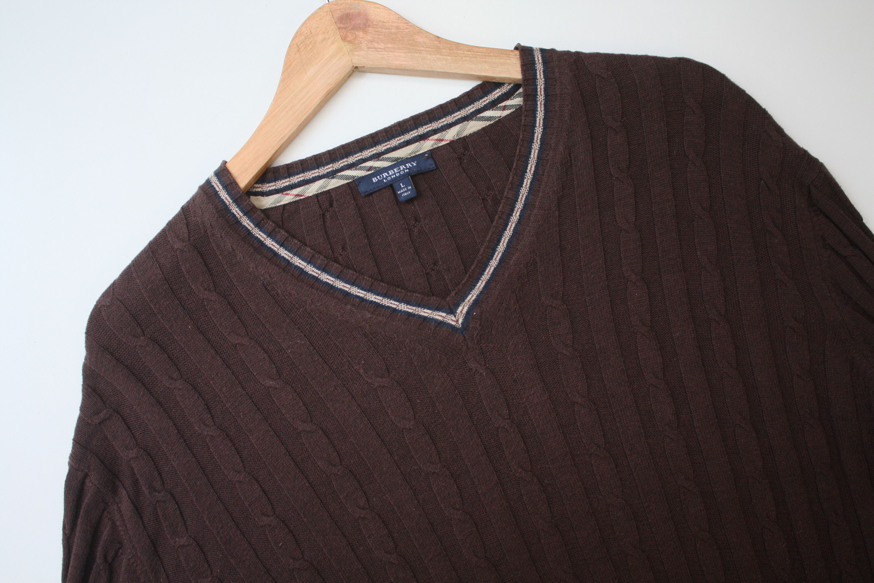 Burberry Burberry Brown Knitted V-Neck Sweater Men's Large Size US L / EU 52-54 / 3 - 4 Thumbnail