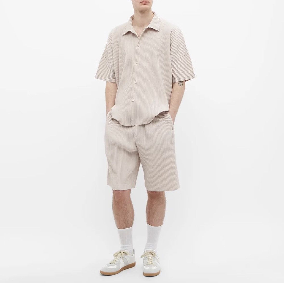 Homme Plisse Issey Miyake Issey Miyake Short Sleeve Shirts jj122 Size US XL / EU 56 / 4 - 3 Thumbnail