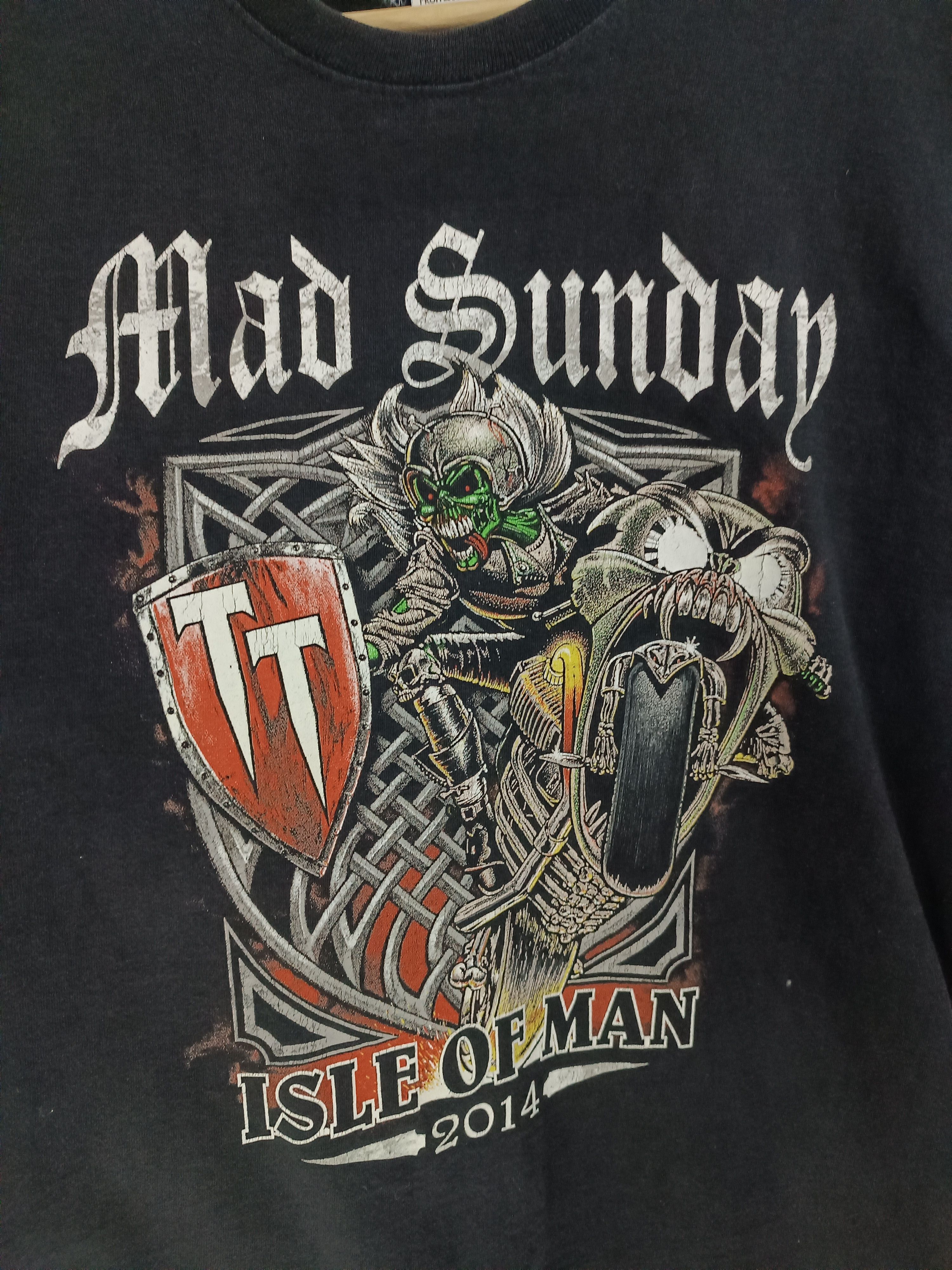 Vintage VINTAGE 2014 ISLE OF MAN MAD SUNDAY RACING GRANDPRIX MOTOGP Size US L / EU 52-54 / 3 - 10 Thumbnail