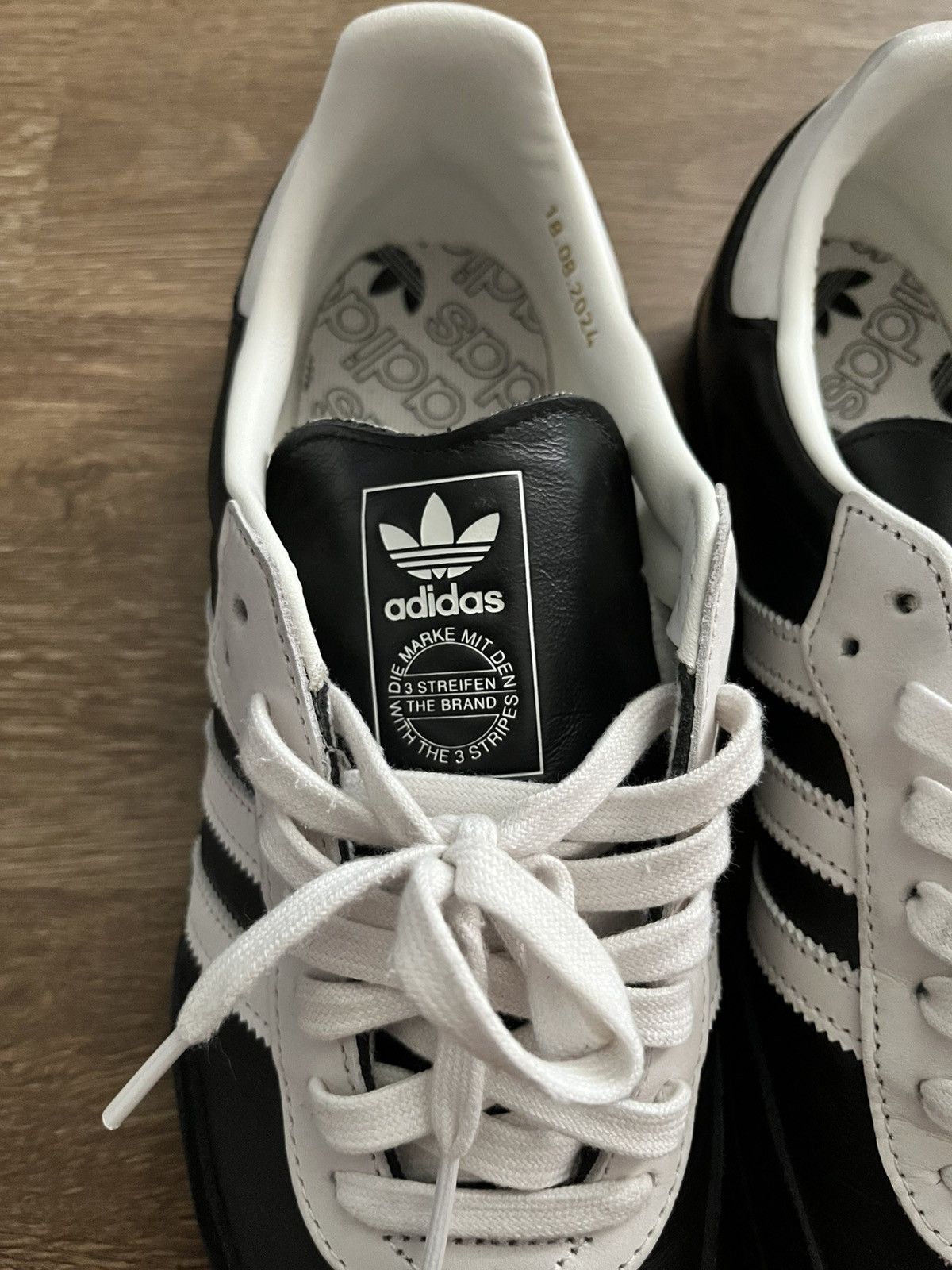 Adidas Sambas 75th Anniversary Size US 10.5 / EU 43-44 - 4 Thumbnail