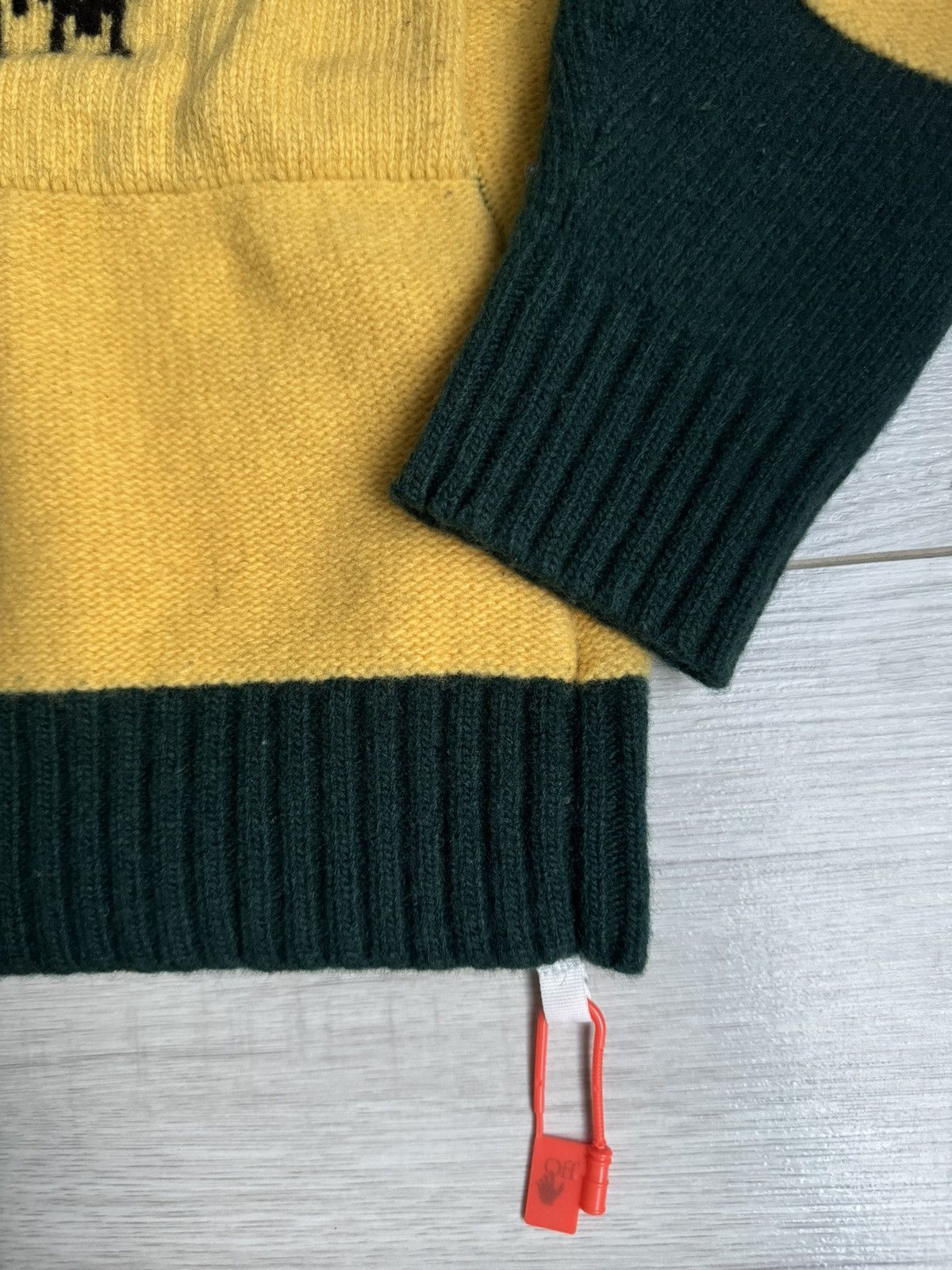 Off-White OFF-WHITE Color Block Logo Sweater Black/Yellow Men's Size US M / EU 48-50 / 2 - 5 Thumbnail