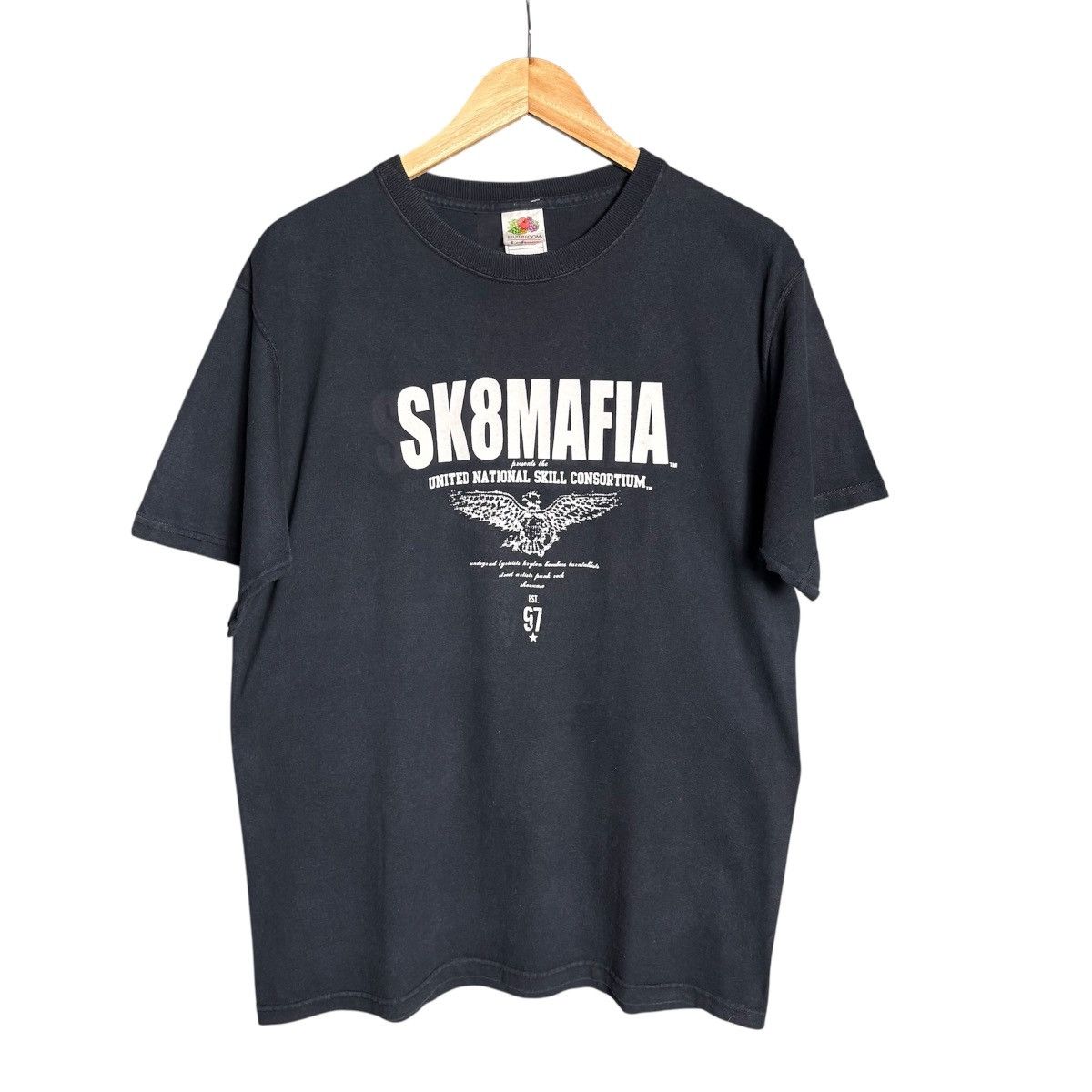 Hook-Ups Vintage 90s SK8MAFIA Skateboard Logo T-Shirt Size US L / EU 52-54 / 3 - 1 Thumbnail