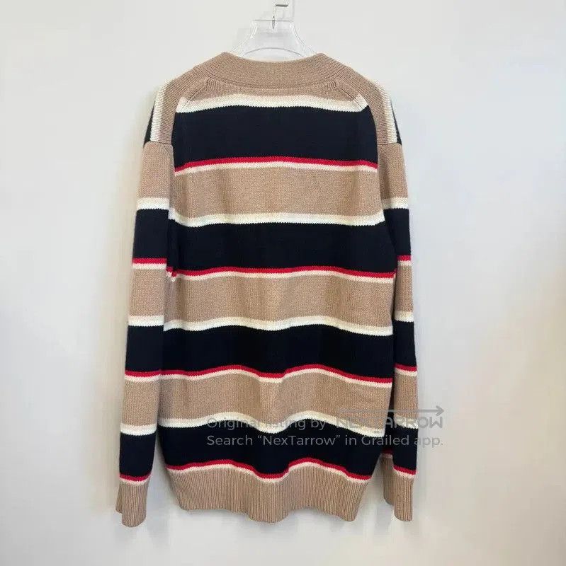 Burberry Burberry Color Block Cardigan for Women. Size XS / US 0-2 / IT 36-38 - 2 Thumbnail