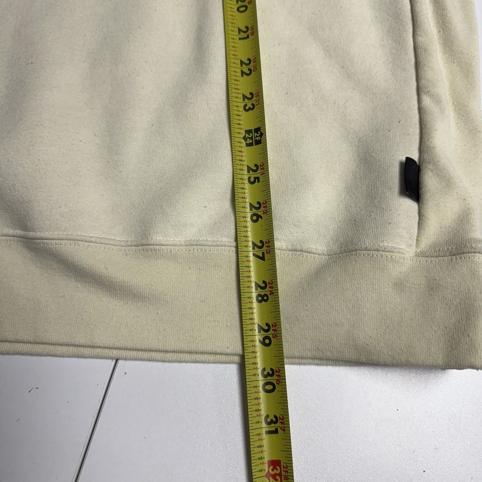 Patagonia Patagonia Sweatshirt Mens XL Womens XXL Cream Crew Neck 26x2 Size US XL / EU 56 / 4 - 11 Thumbnail