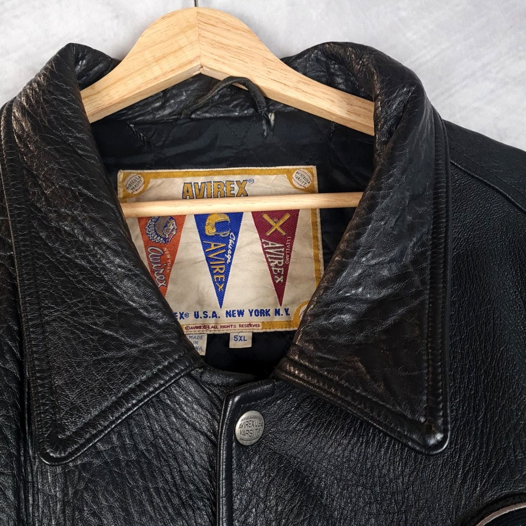 Avirex VINTAGE Avirex Jacket Mens 5XL Leather Bomber Black Aces Tuskegee Patch Military Patches Bomber Short Snap Collar M Size US XXL / EU 58 / 5 - 3 Thumbnail