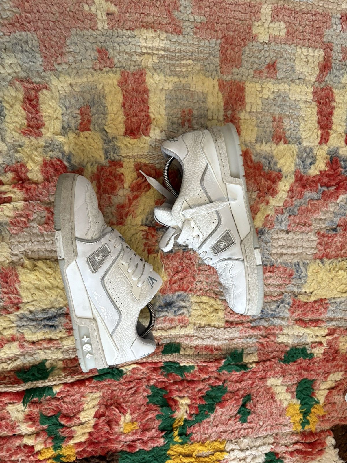 Louis Vuitton Louis Vuitton coke white trainer Size US 9.5 / EU 42-43 - 1 Thumbnail