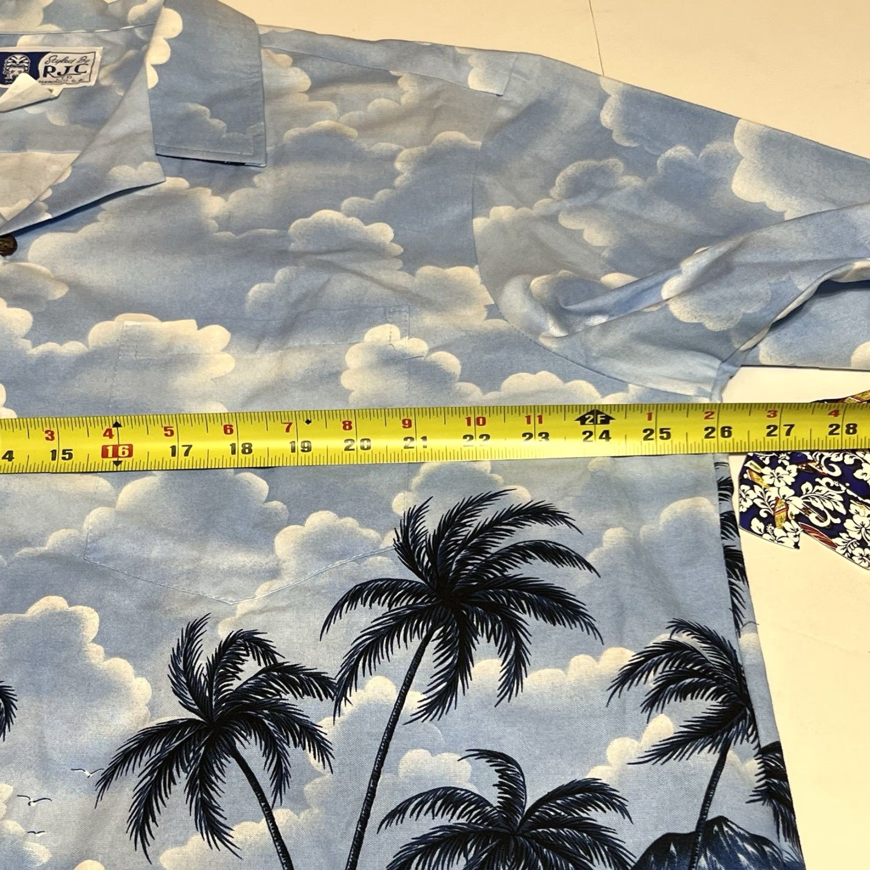 Vintage RJC Hawaiian Shirt Short Sleeve Button-Up XL Blue NWT Beach Palm Trees Size US XL / EU 56 / 4 - 6 Thumbnail