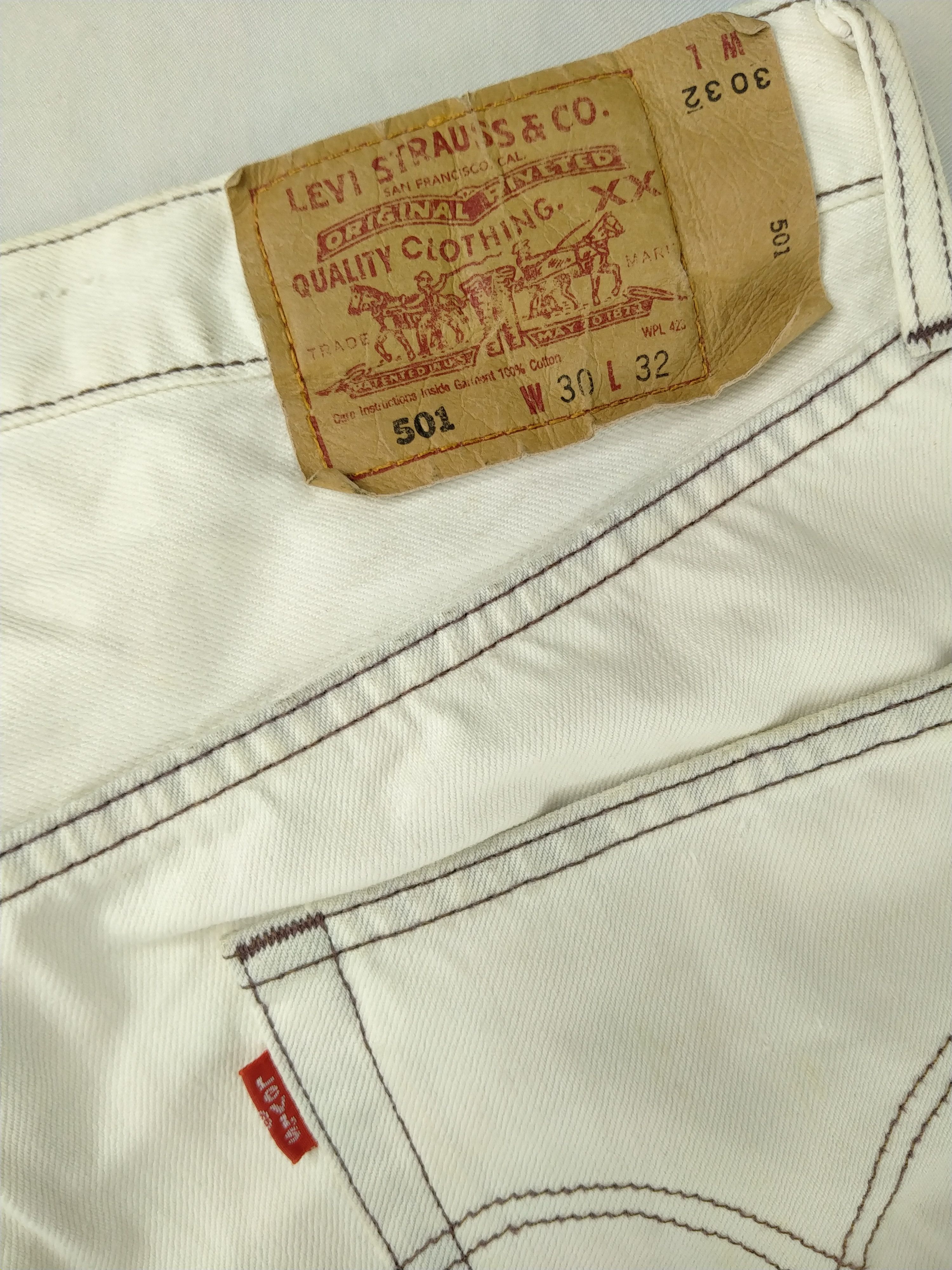 Levi's White Cream Vintage Levi's 501 Denim 30 x 30 -JN521 Size US 30 / EU 46 - 9 Thumbnail