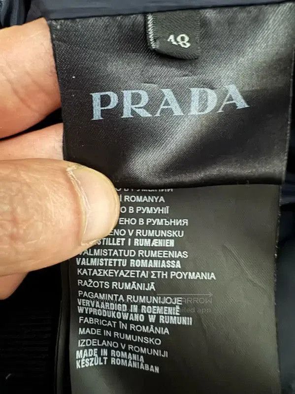 Prada Prada Men's Navy Quilted Down Jacket. Size US M / EU 48-50 / 2 - 3 Thumbnail