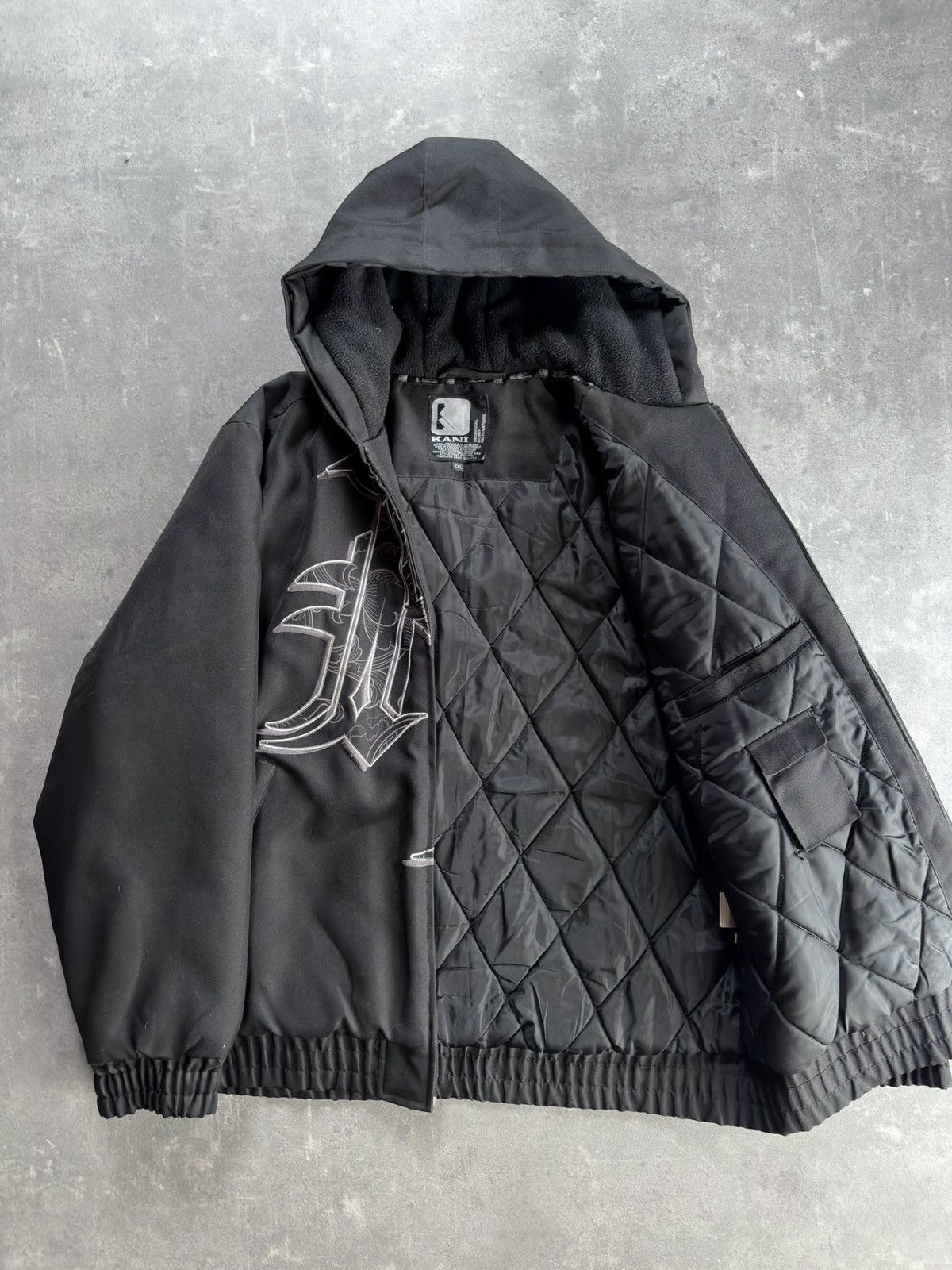 Karl Kani 00s Karl Kani Big Logo Baggy Hooded Bomber Jacket XXL Size US XXL / EU 58 / 5 - 9 Thumbnail