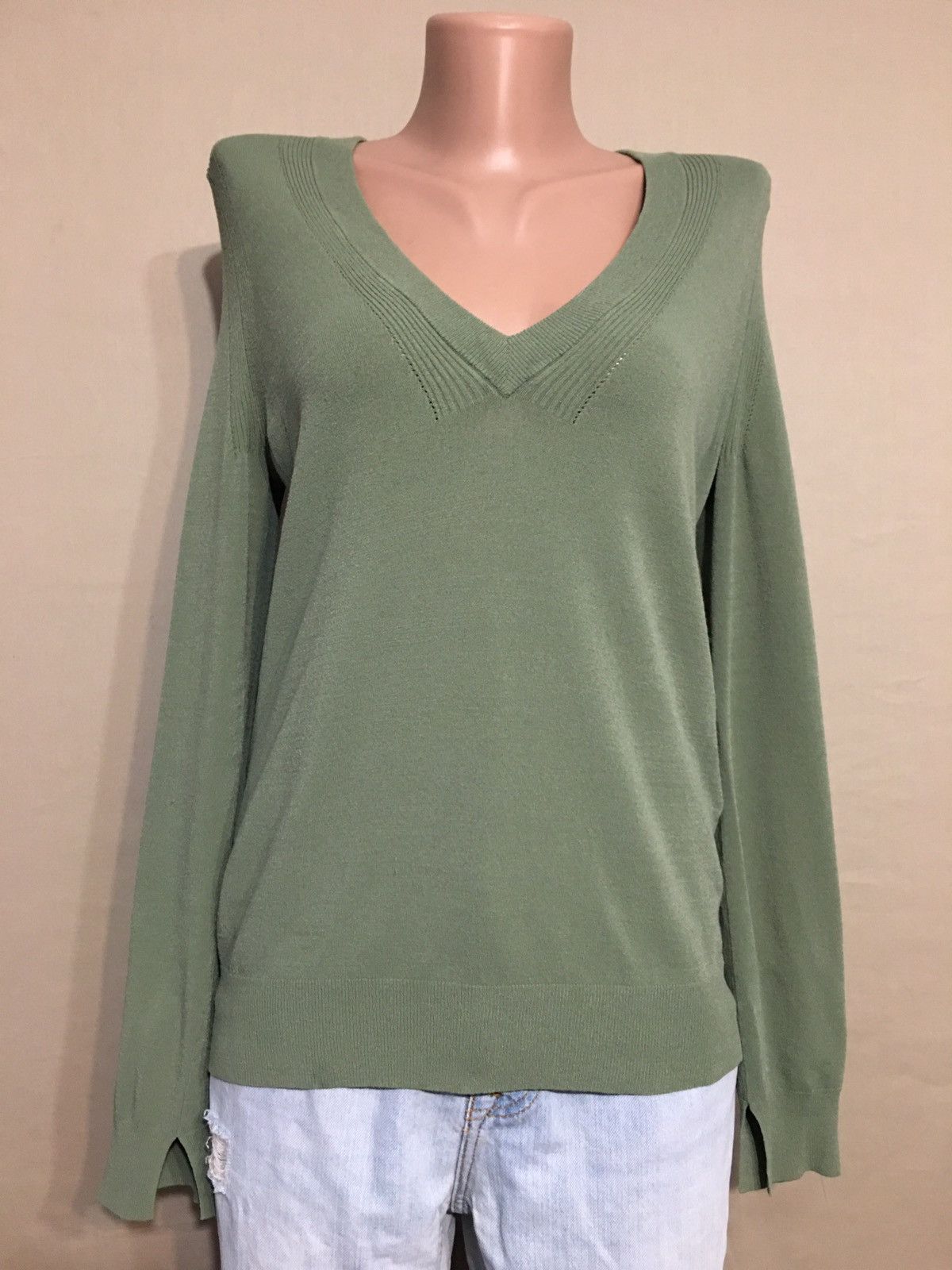 Zadig & Voltaire Zadig & Voltaire Rina V-Neck Olive Green Sweater Size S Size S / US 4 / IT 40 - 1 Thumbnail