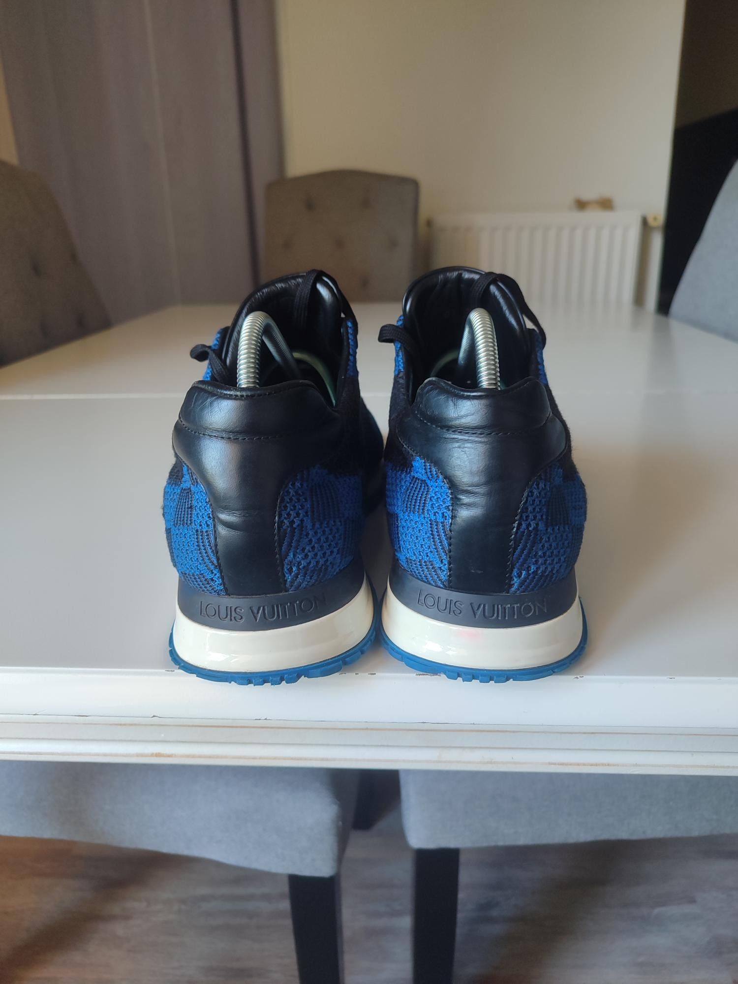 Louis Vuitton BASKETS LOUIS VUITTON RUNNER ACTIVE Size US 10 / EU 43 - 2 Thumbnail