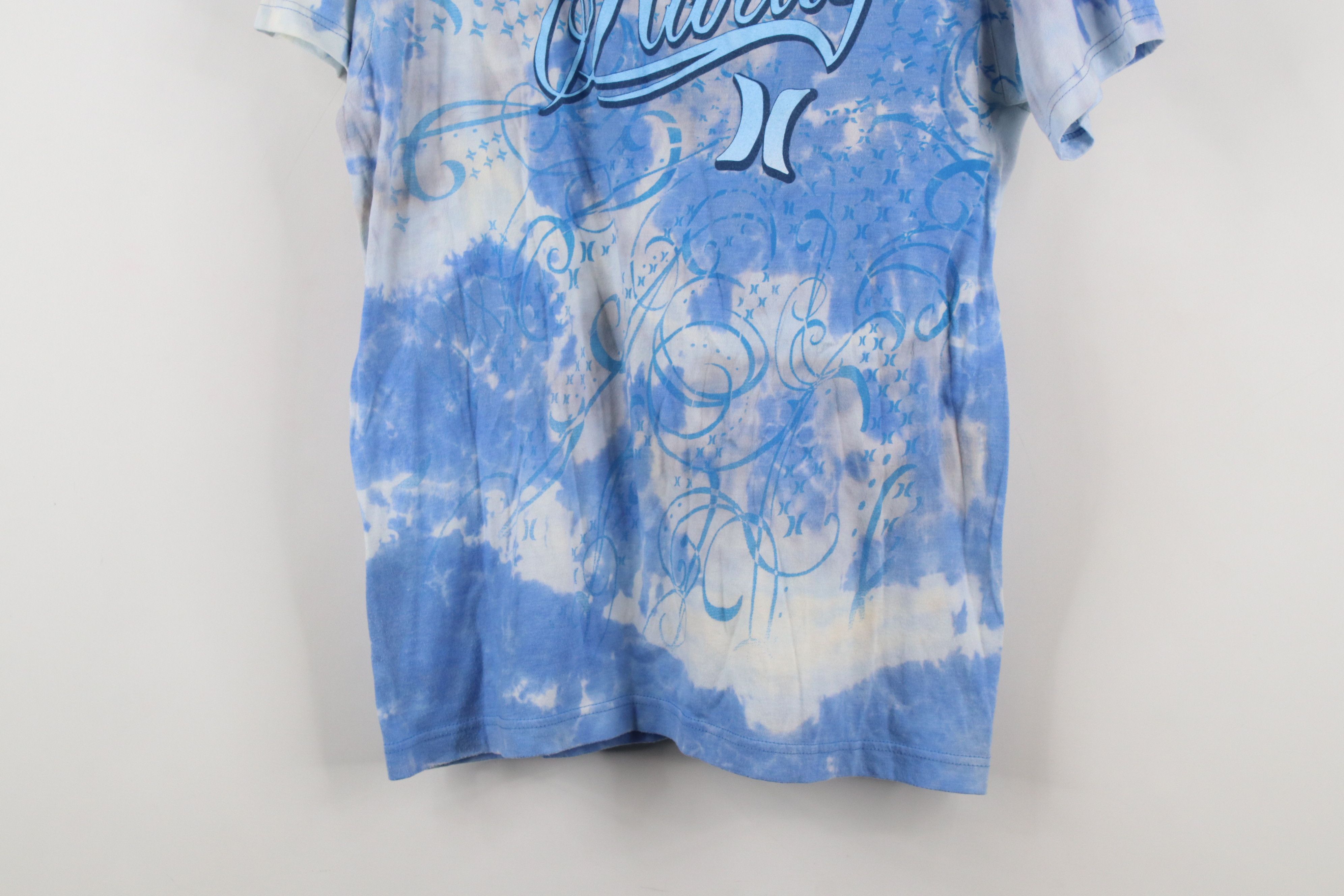 Hurley × Vintage Vintage Hurley Surfing Spell Script Tribal Acid Wash T-Shirt Size S / US 4 / IT 40 - 3 Thumbnail