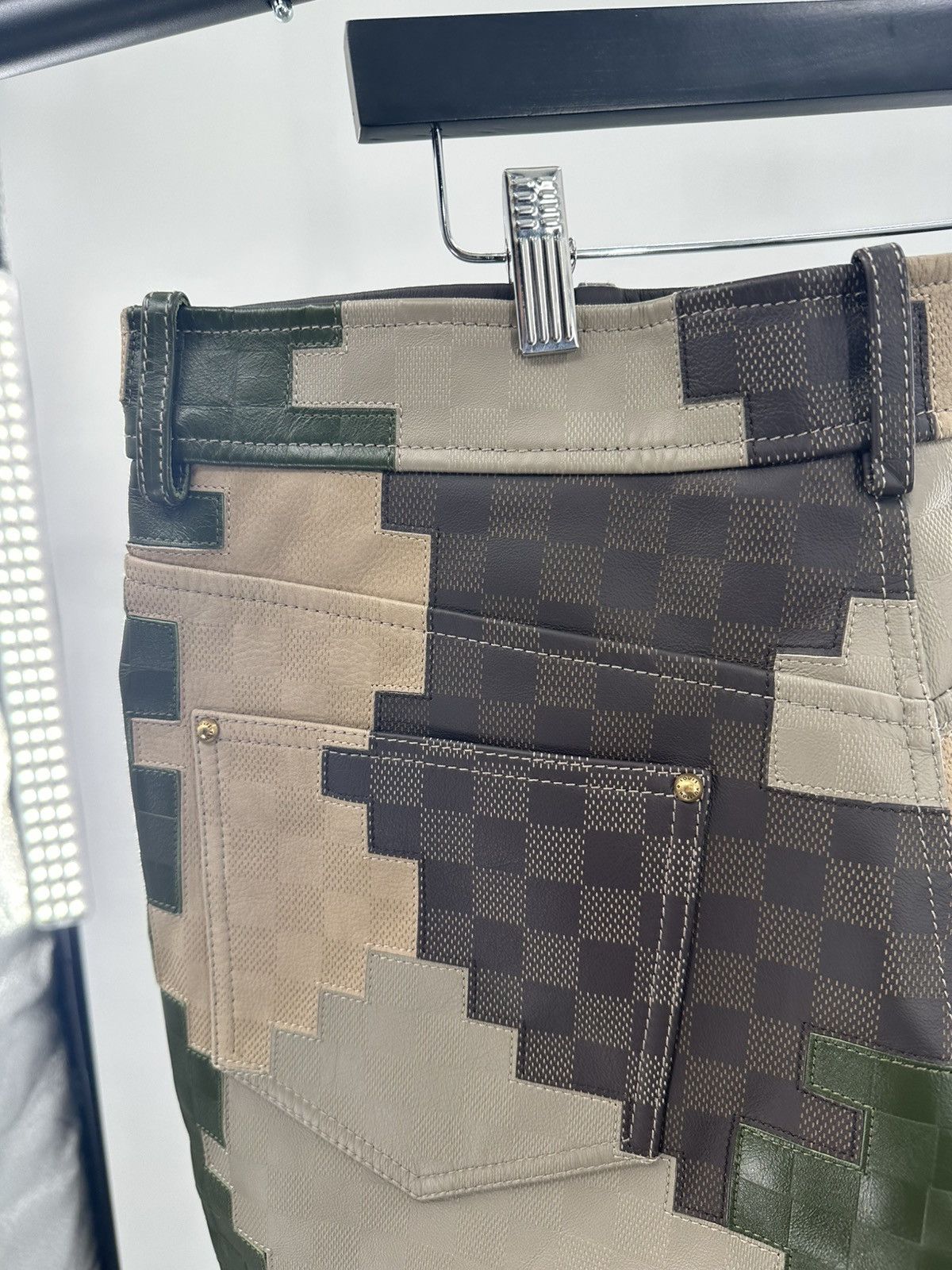 Louis Vuitton Louis Vuitton Damoflage Leather Pants 2024 Size US 38 / EU 54 - 14 Thumbnail