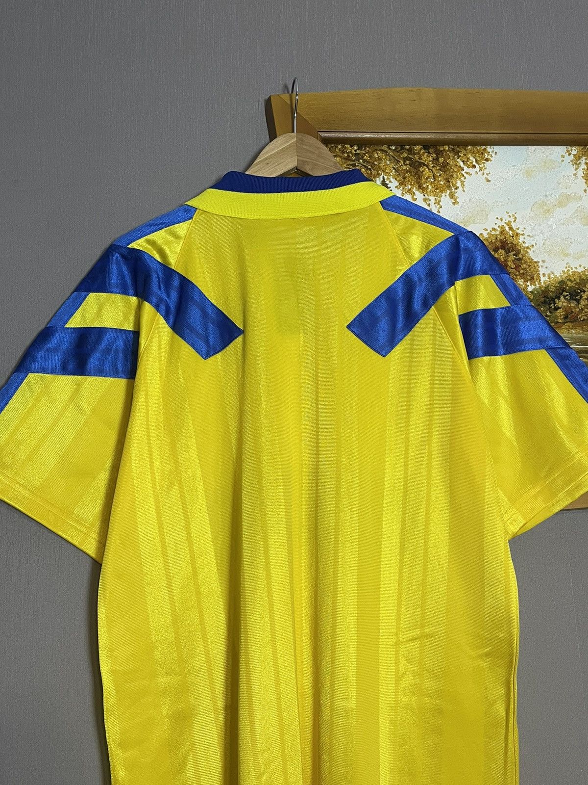 Vintage Juventus Admiral Yellow Away Jersey Size US L / EU 52-54 / 3 - 13 Thumbnail