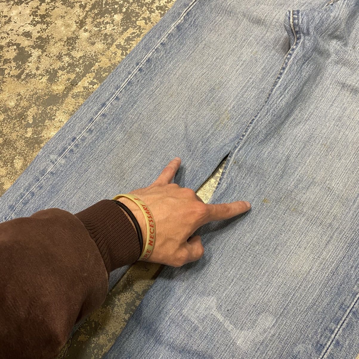 Japanese Brand × Levi's × Vintage Vintage Levis 501 Light Wash Botton Fly Denim Jeans USA 90s Size US 33 - 8 Thumbnail