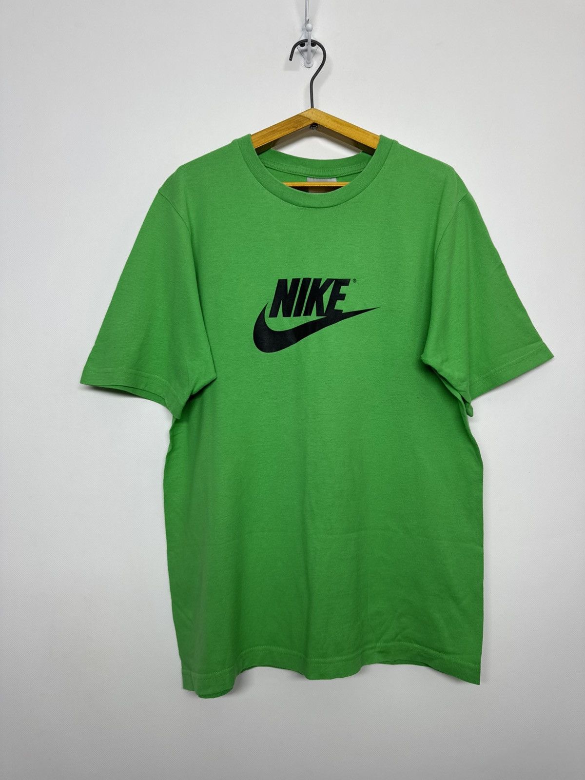 Nike Vintage Y2k Nike Big Swoosh streetwear t-shirts 90’s Size US M / EU 48-50 / 2 - 2 Thumbnail