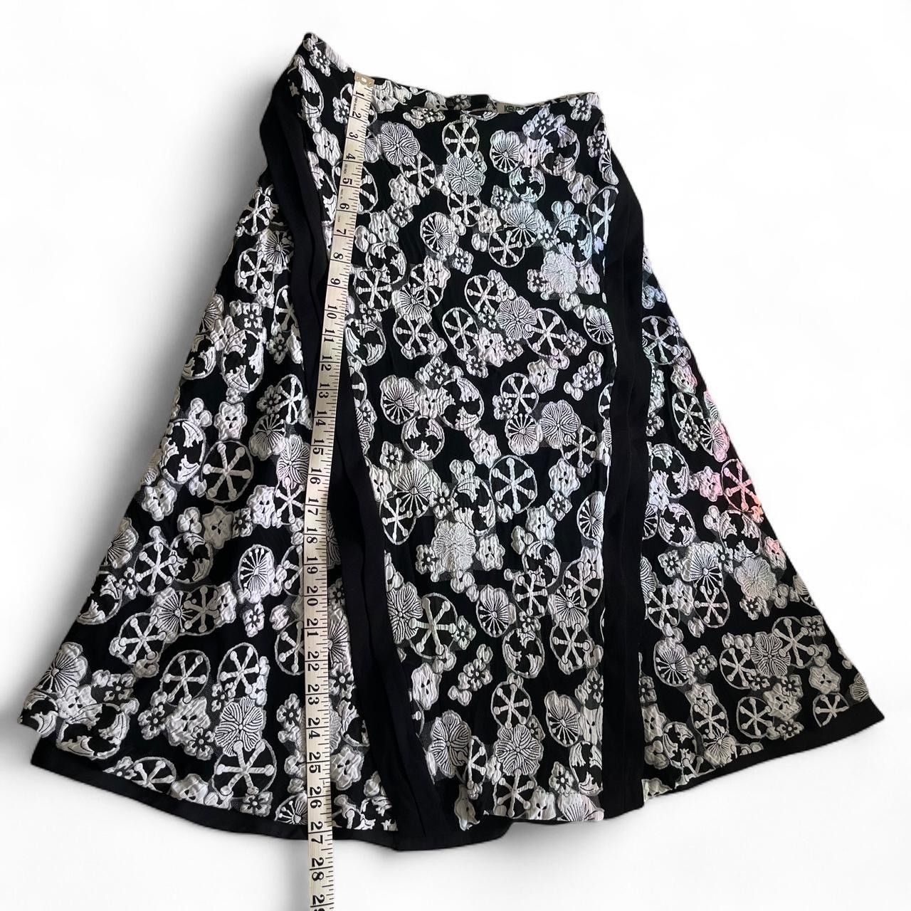 Kenzo KENZO • RARE VINTAGE 90s JAPANESE WAGARA SAKURA FLORAL SKIRT Size 26" / US 2 / IT 38 - 3 Thumbnail
