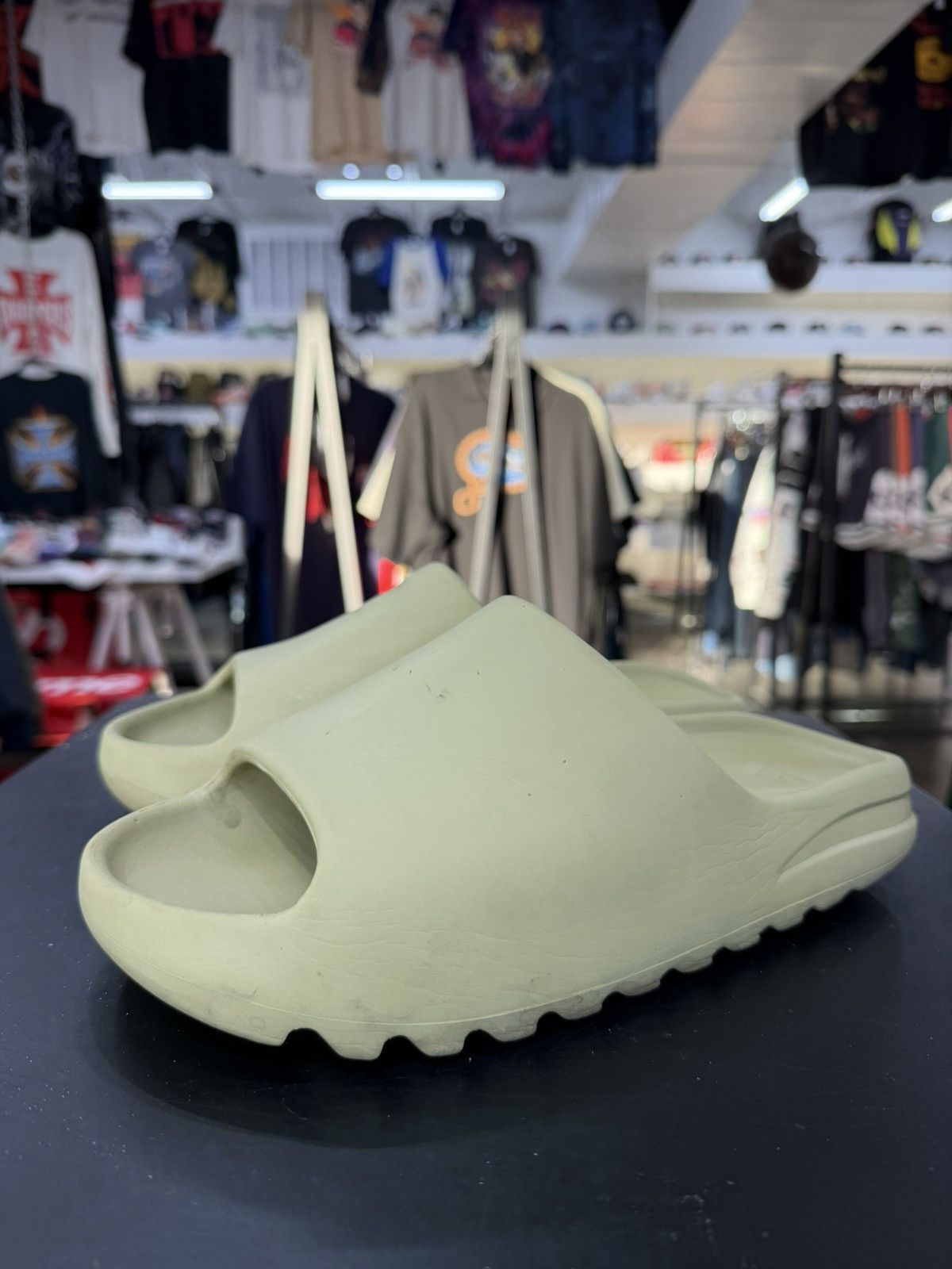 Yeezy Adidas Yeezy Slide Resin Size 9 Size US 9 / EU 42 - 1 Thumbnail