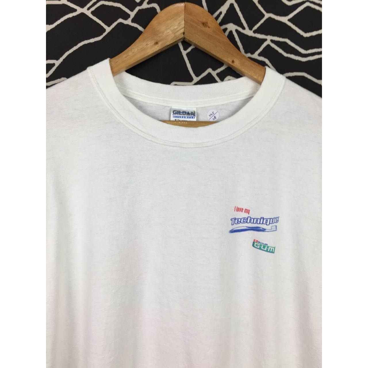 Vintage Vtg Y2K Butler Gum Toothbrush I Love My Technique Promo Tee Size US XL / EU 56 / 4 - 7 Thumbnail