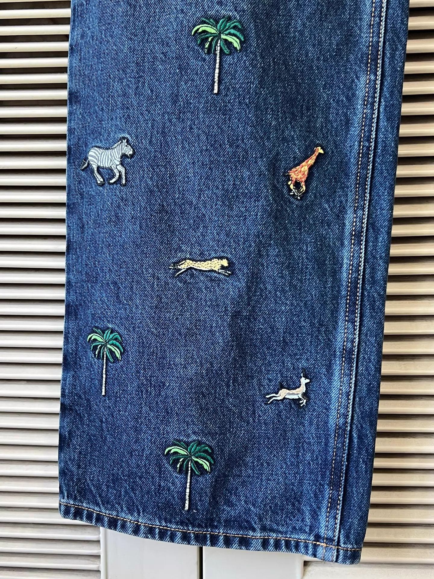 Louis Vuitton LV Men's Jeans Size 29 Like New Size US 34 / EU 50 - 6 Thumbnail