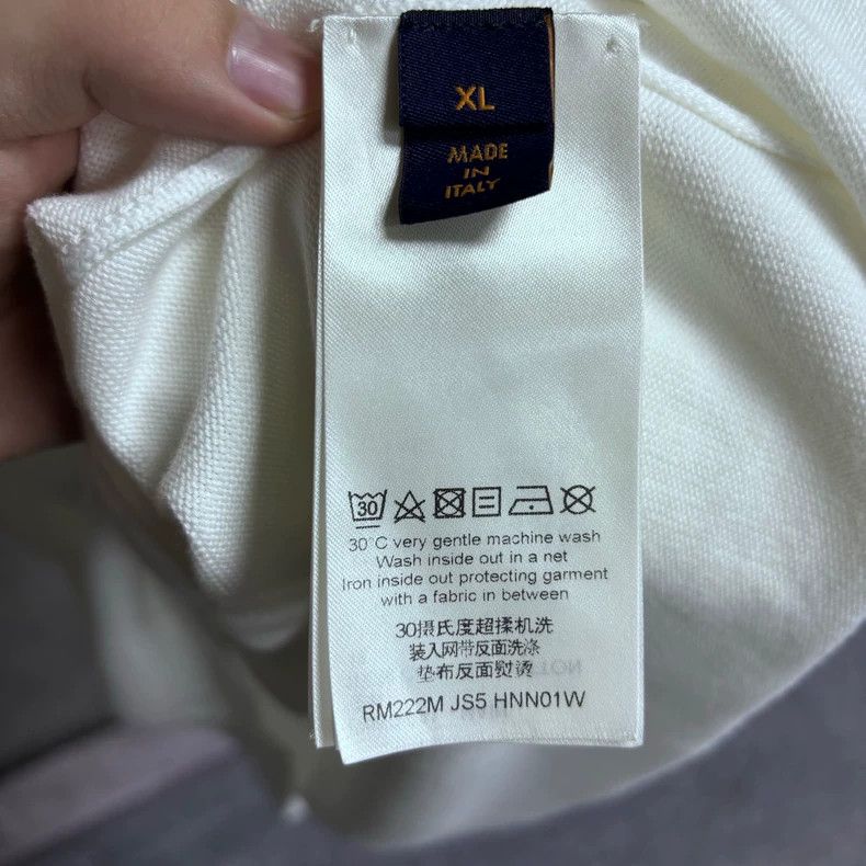 Louis Vuitton Louis Vuitton White geometric knit logo short sleeve Size US XL / EU 56 / 4 - 4 Thumbnail