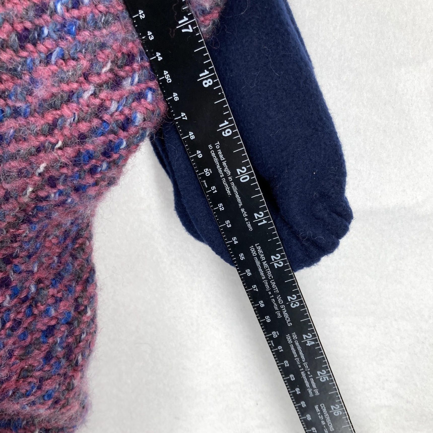 Vintage VINTAGE Tapestries Ireland Poncho Womens One Size Purple Made in Ireland 90s Size ONE SIZE - 7 Thumbnail