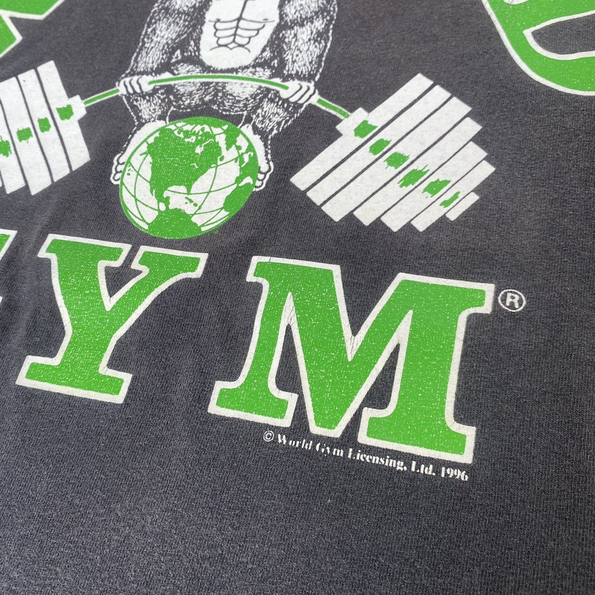 Vintage Vintage 90s World Gym T shirt Size US L / EU 52-54 / 3 - 4 Thumbnail