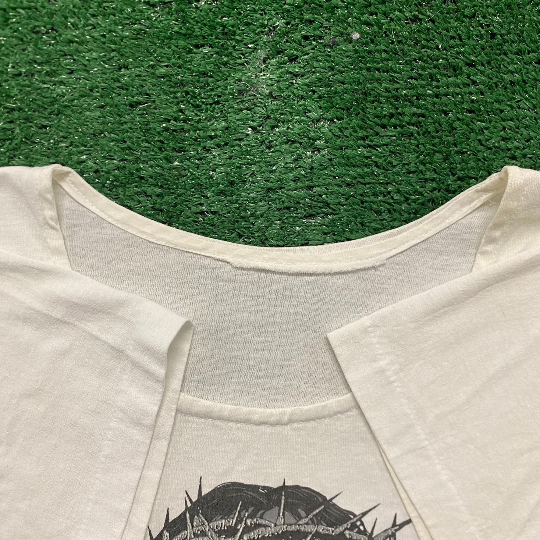 Vintage Vintage 80s Jesus Christ Shirt Single Stitch Christian Tee Size US L / EU 52-54 / 3 - 4 Thumbnail