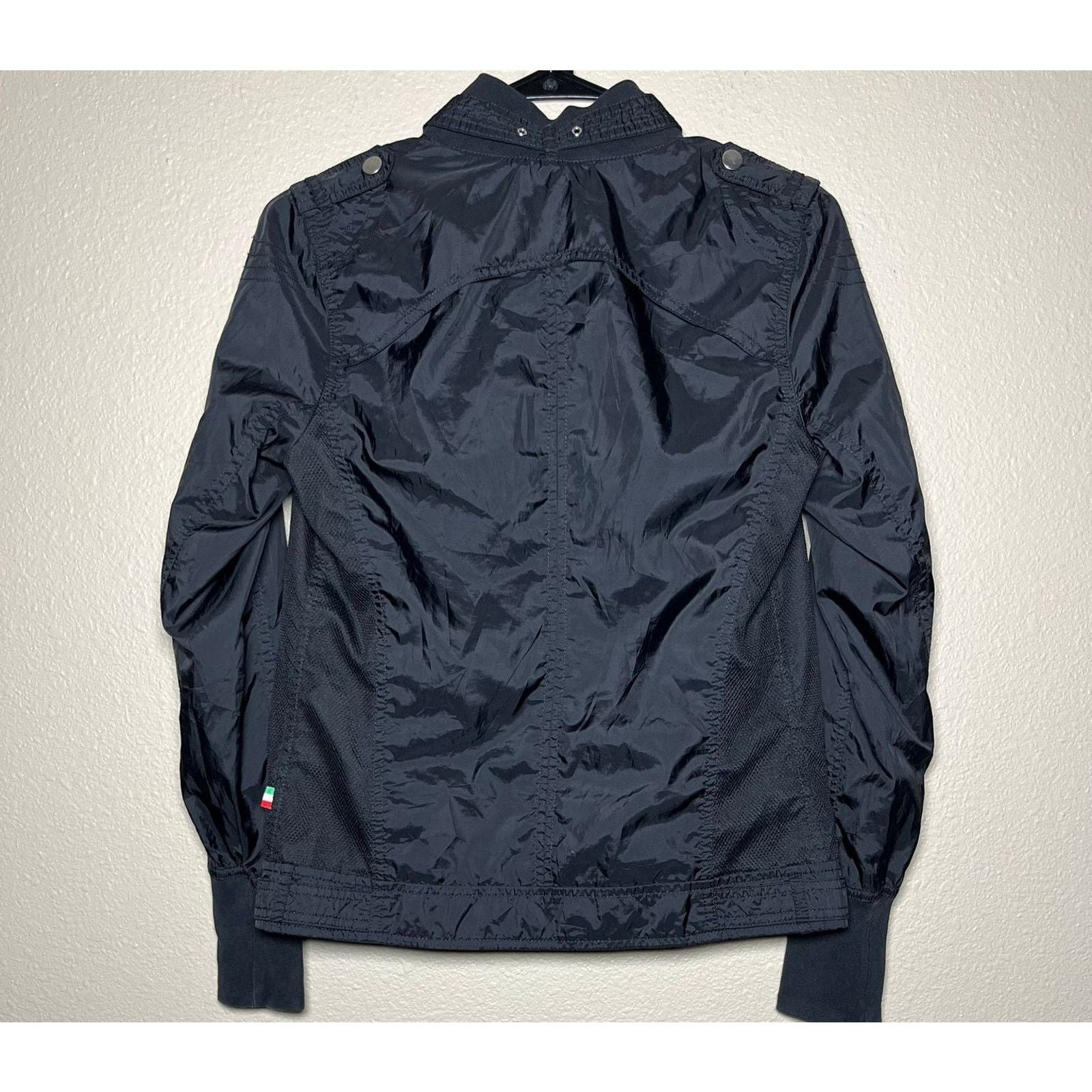 Puma 🏎️ Puma x Ferrari Windbreaker Jacket – With Size S Size US S / EU 44-46 / 1 - 2 Thumbnail