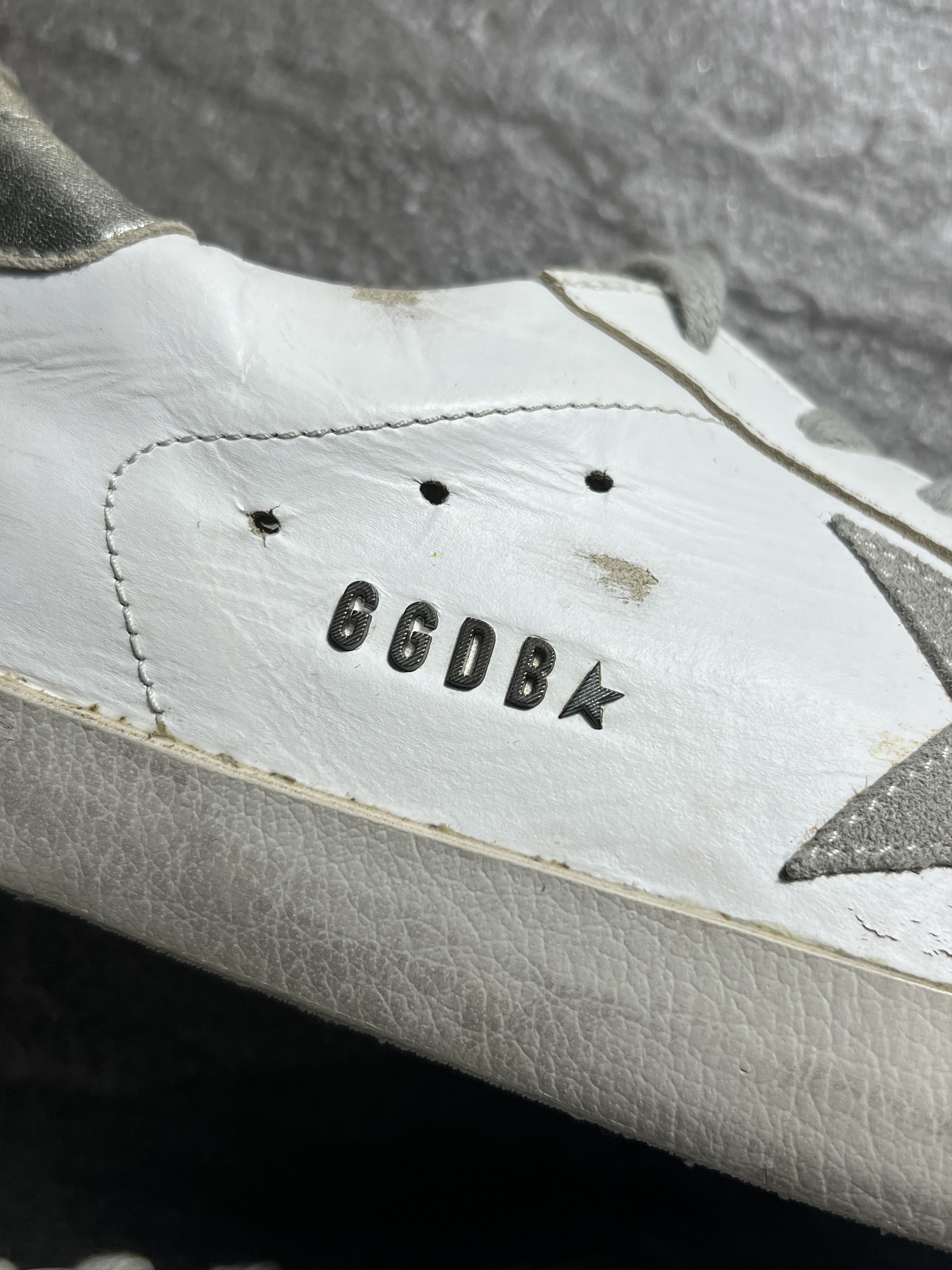 Golden Goose Golden Goose Superstar Suede Star Silver Heel EU40 Size US 7 / EU 40 - 2 Thumbnail