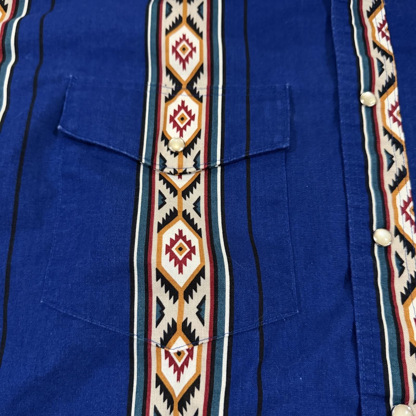Wrangler Vintage Wrangler Southwestern Aztec Snap Shirt Cowboy Size US XL / EU 56 / 4 - 4 Thumbnail