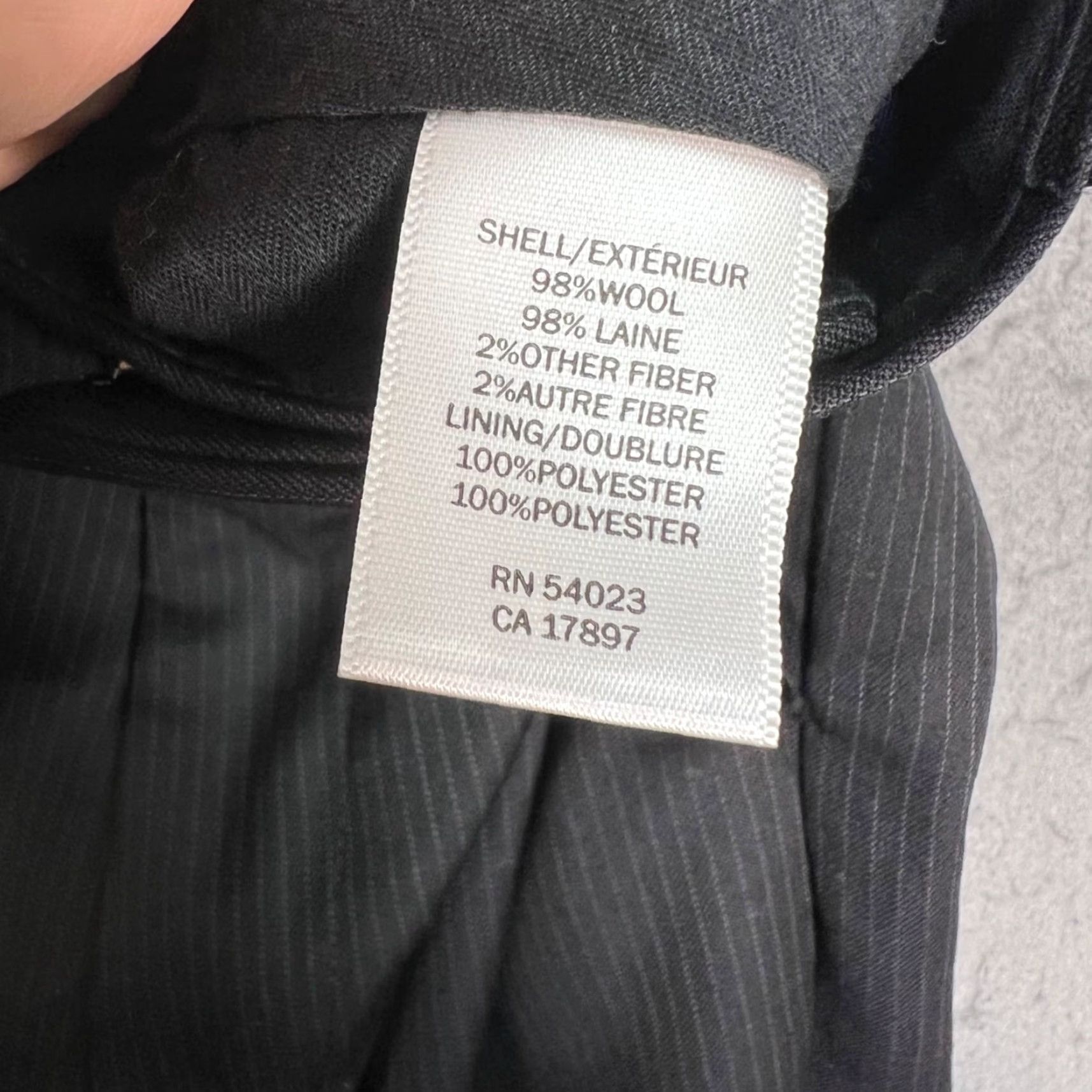 Banana Republic Banana Republic Mens Size 34 x 30 Dark Grey Wool Blend Pinstriped Dress Pants Shirt? Size US 34 / EU 50 - 4 Thumbnail