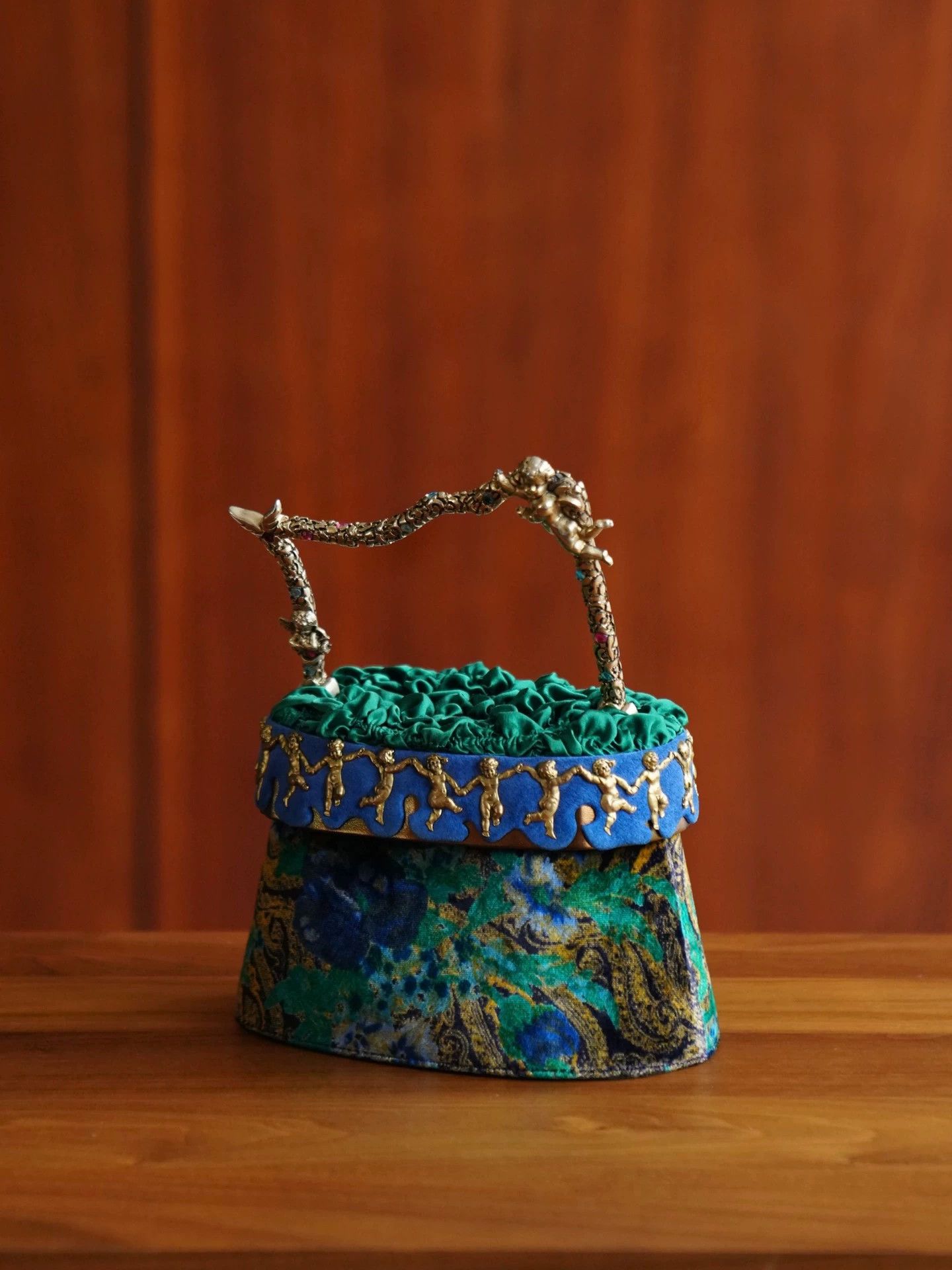 Vintage Women's Vintage French Angel Painted Velvet Gilt Metal Bag Size ONE SIZE - 2 Thumbnail