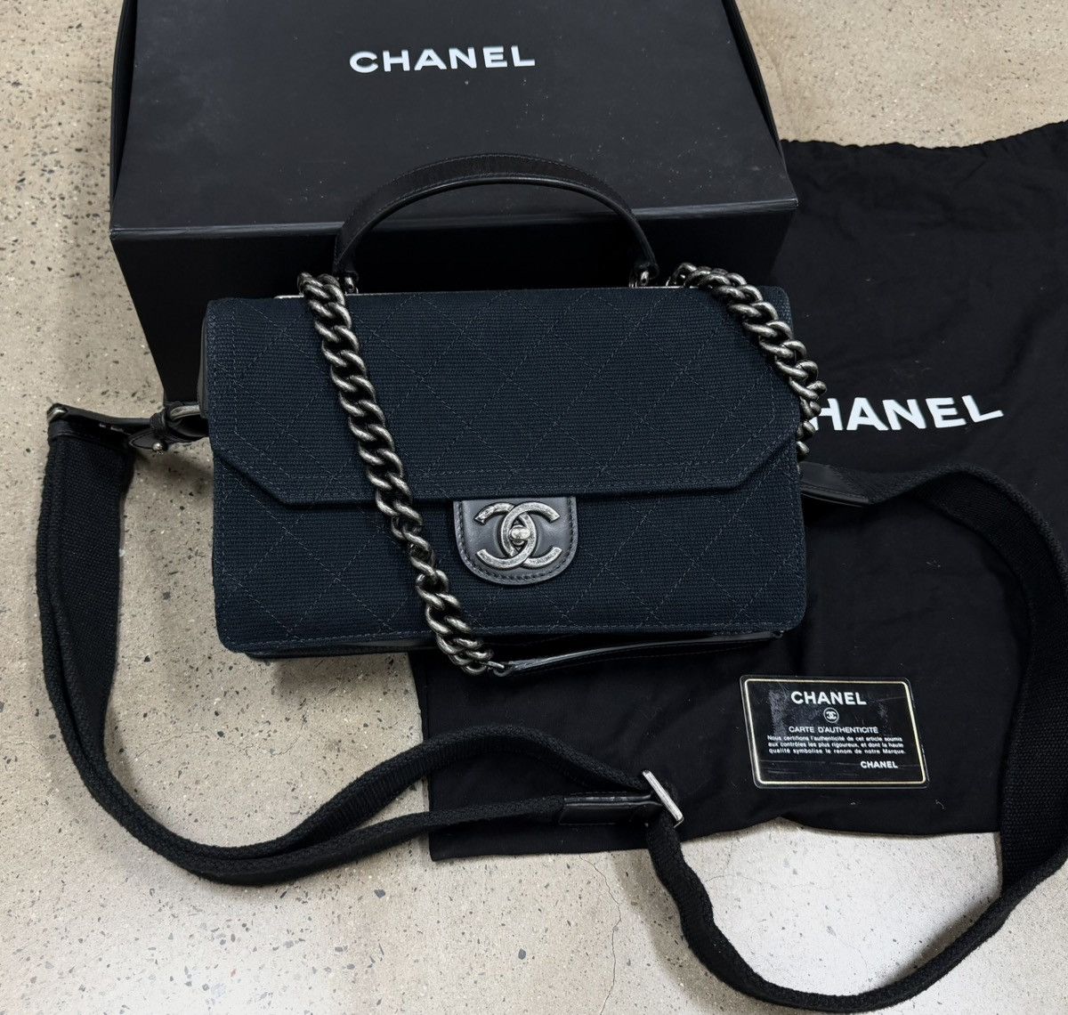 Chanel Chanel Salzburg Canvas Box Bag，medium Size ONE SIZE - 1 Thumbnail