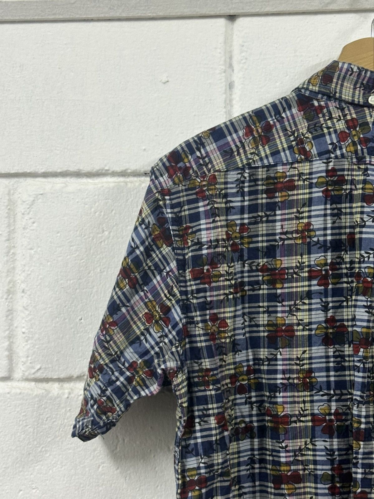 Engineered Garments SS17 Engineered Garments Floral Half Button Shirt Size US M / EU 48-50 / 2 - 13 Thumbnail
