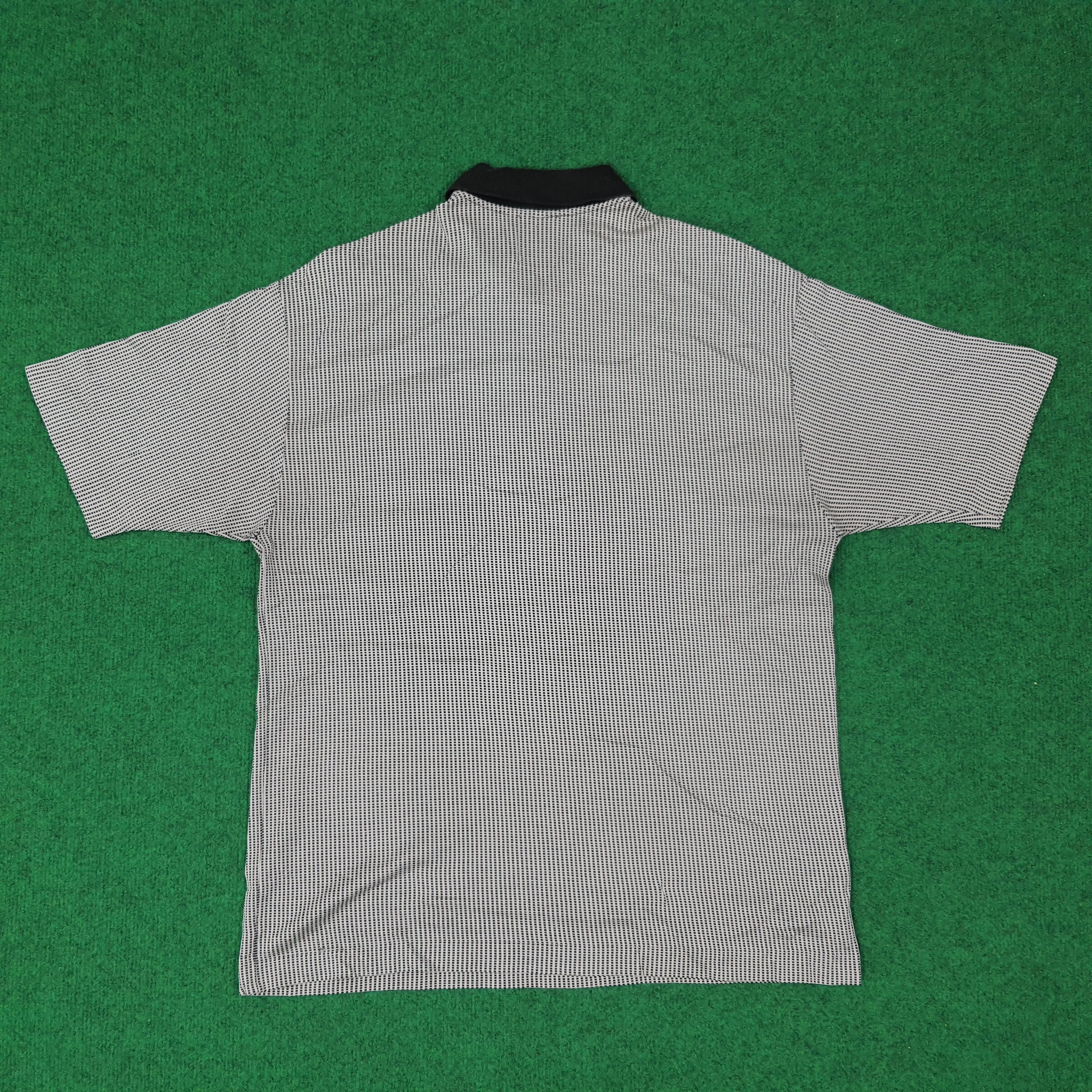 Loewe Vintage Loewe Madrid Luxury Streetwear Polo Shirt C239N20 Size US L / EU 52-54 / 3 - 3 Thumbnail