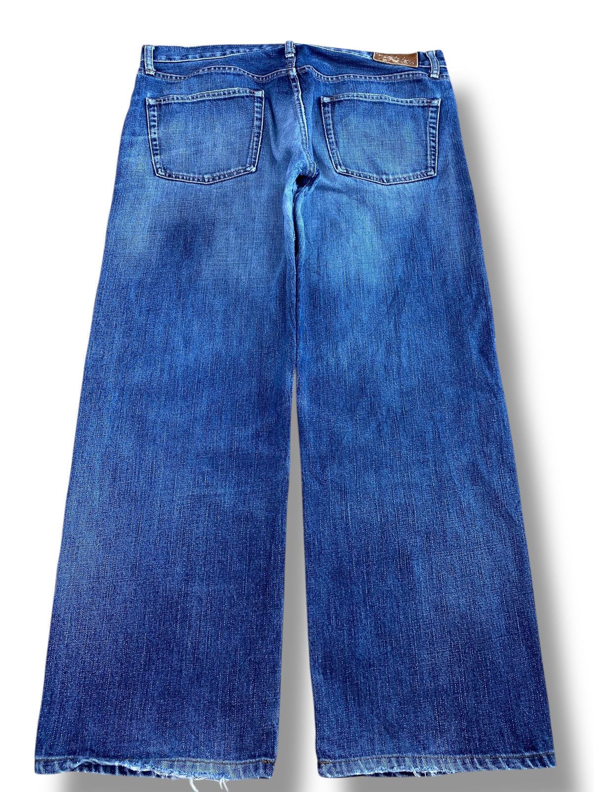 Uniqlo Uniqlo Blue Wash Whiskers Style Loose Jeans Size US 36 / EU 52 - 3 Thumbnail