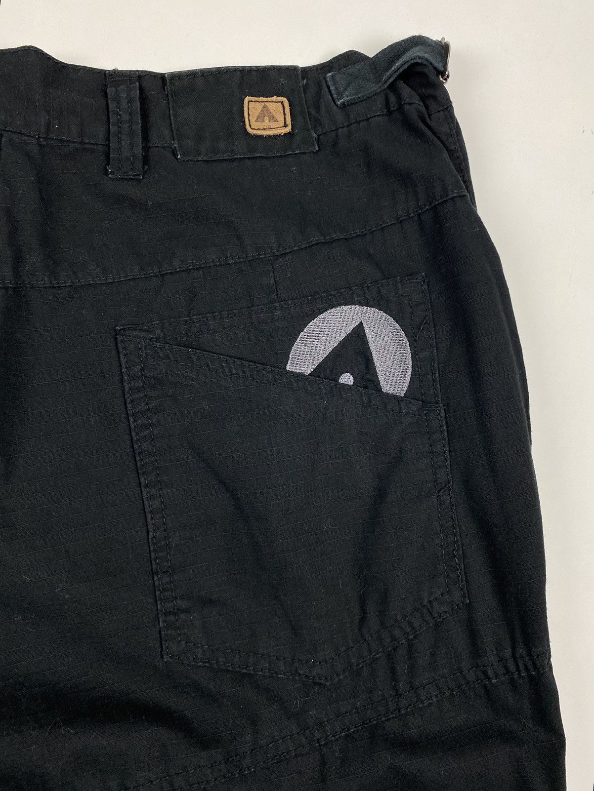 Airwalk 2000’s Vintage Airwalk Black Ripstop Baggy Cargo Pants Size US 35 - 11 Thumbnail