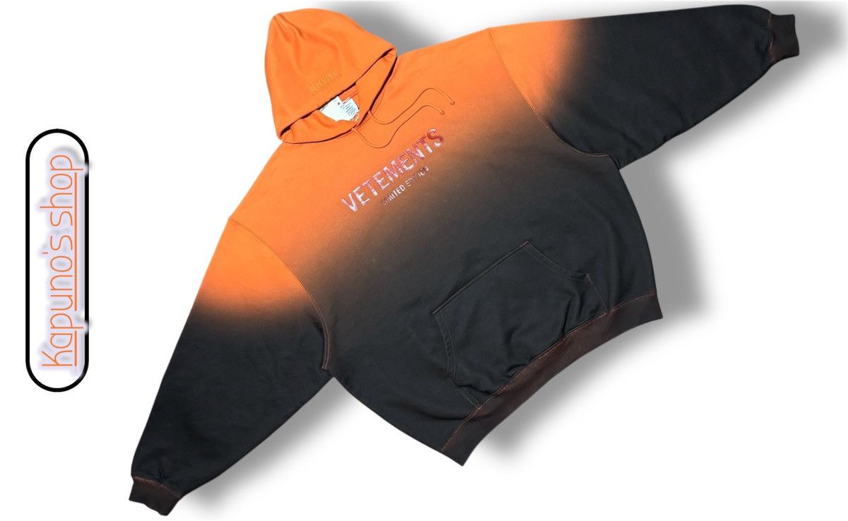 Vetements Vetements Hoodie Gradient Limited Edition Size US M / EU 48-50 / 2 - 3 Thumbnail