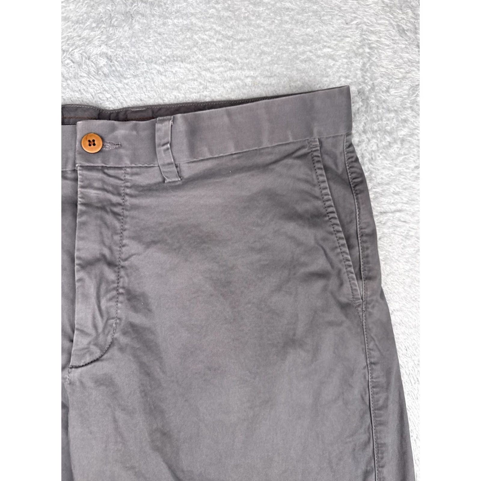 Tommy Bahama Tommy Bahama Shorts Mens 38 Gray Stretch Chino Flat Front Zip Fly Marlin Casual Pants Size US 38 / EU 54 - 5 Thumbnail