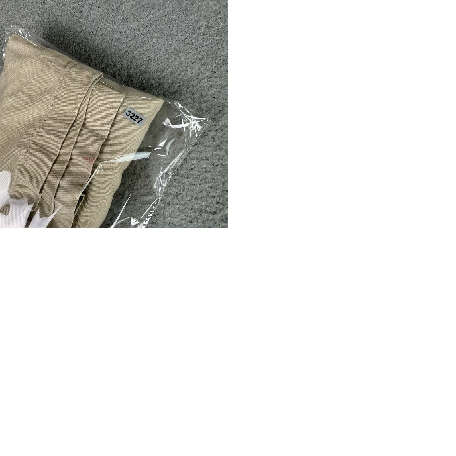 Polo Ralph Lauren VINTAGE Polo Ralph Lauren Tyler Shorts Mens Beige Chino Pleated 90s Preppy Khaki Baggy Casual Knit? Size US S / EU 44-46 / 1 - 9 Thumbnail