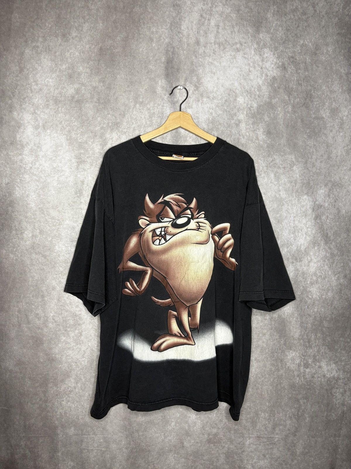 Vintage Vintage Looney Tunes Taz T-Shirt 3XL Size US XXL / EU 58 / 5 - 1 Thumbnail