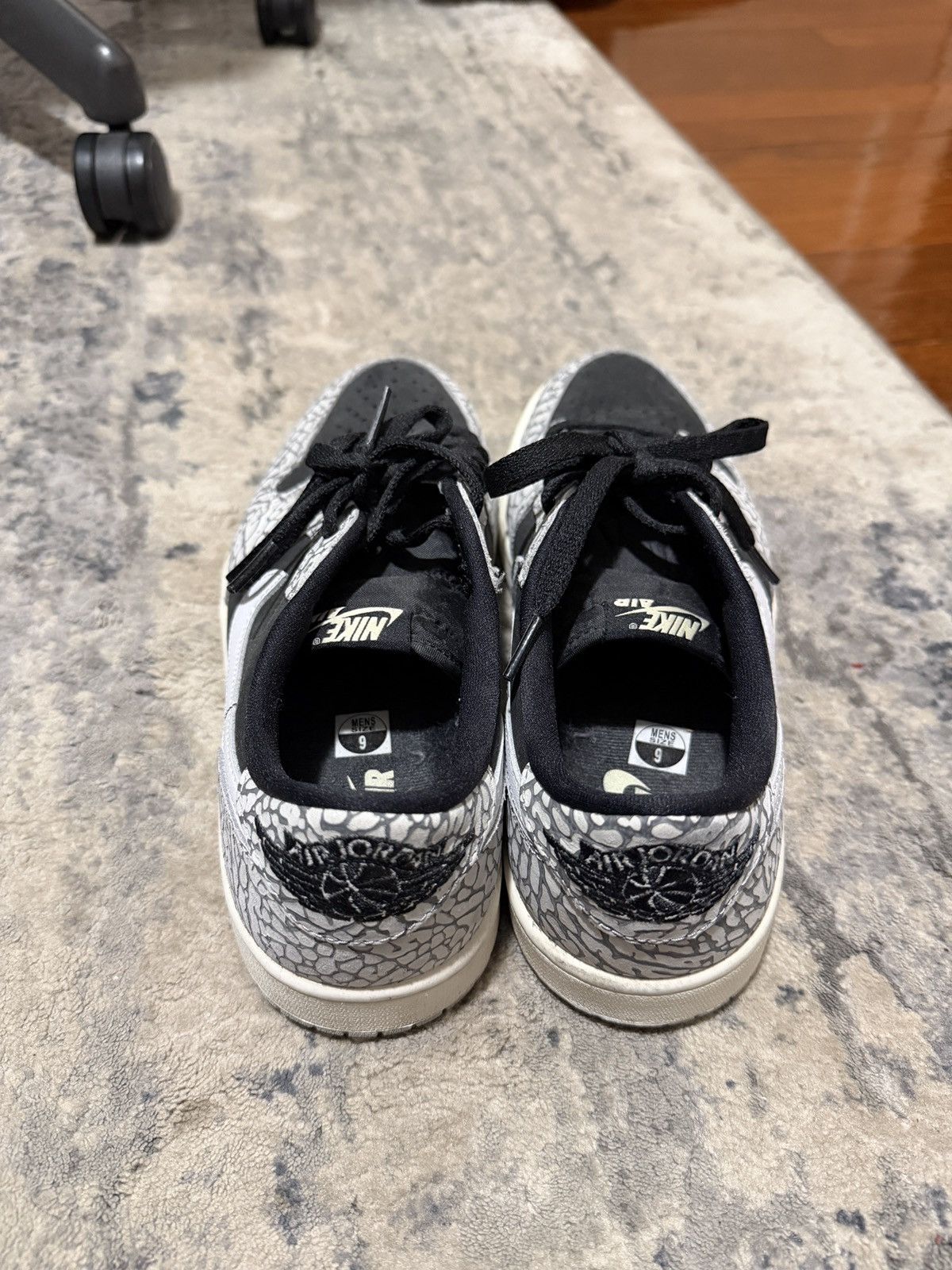 Nike Jordan 1 Retro Low - Black Cement Sz 9 Size US 9 / EU 42 - 4 Thumbnail