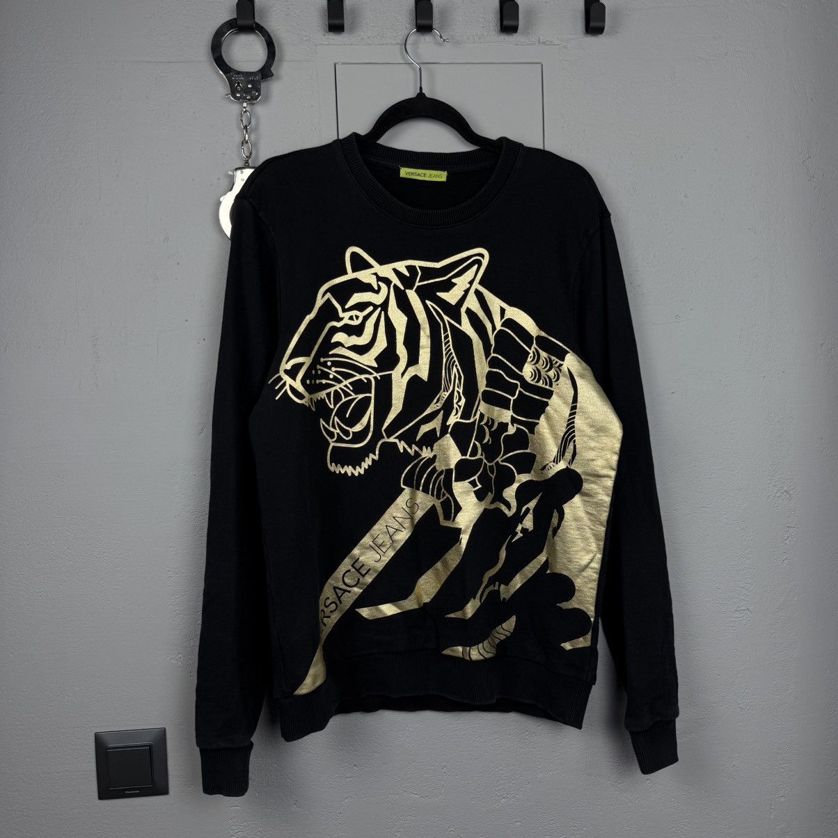 Versace Jeans Couture Versace Jeans Couture Vintage Lion Sweatshirt Size US M / EU 48-50 / 2 - 2 Thumbnail
